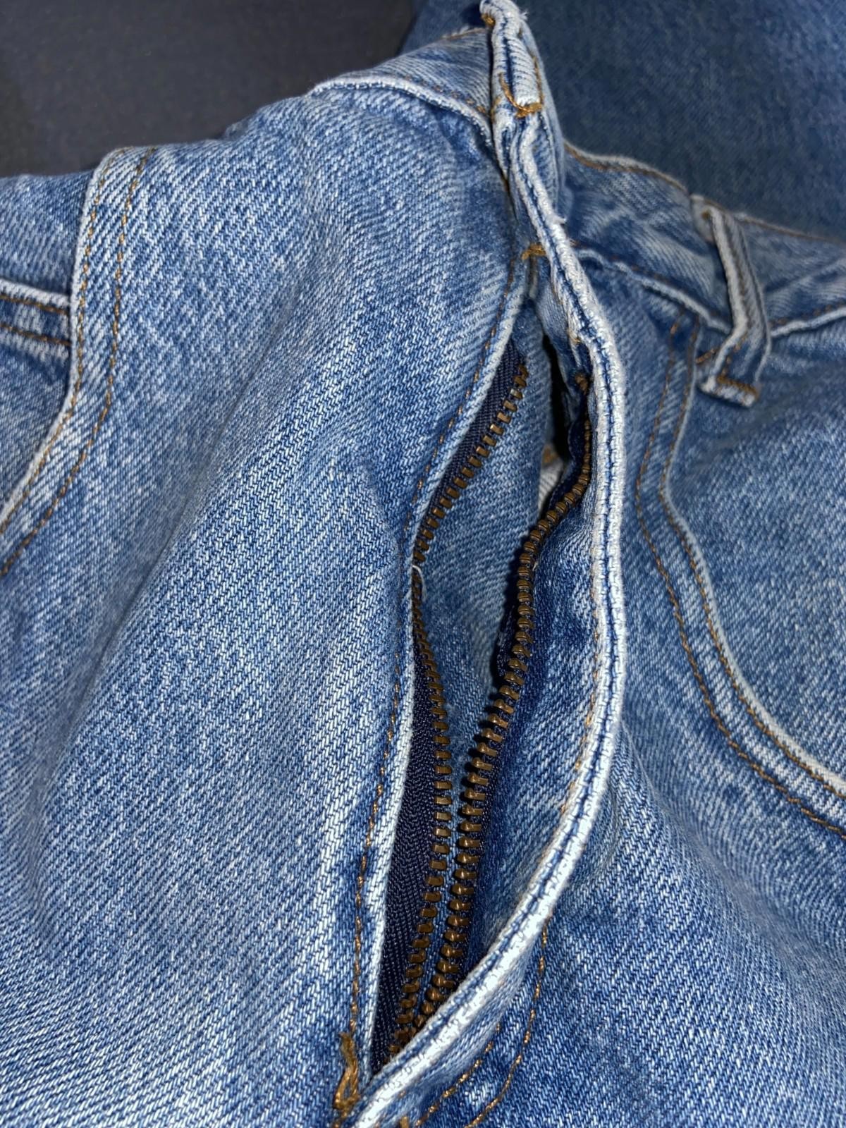 Guess Jeans VTG 90s Med Blue Dual Button Zip Fly High Waist Tapered 31 read (10)