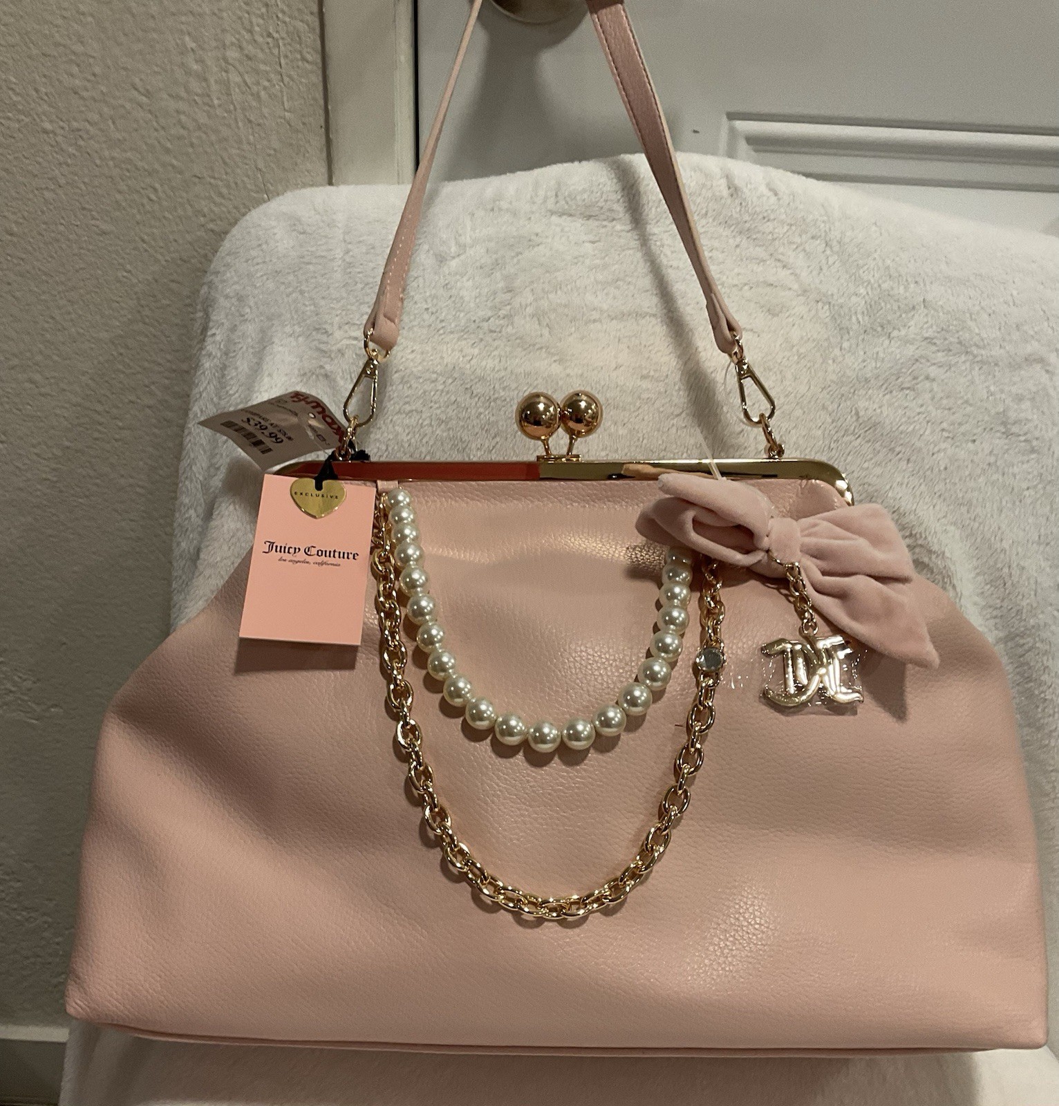 Juicy Couture Pink Kiss Lock Shoulder Bag Bow Pearl Rhinestone Charm Pockets