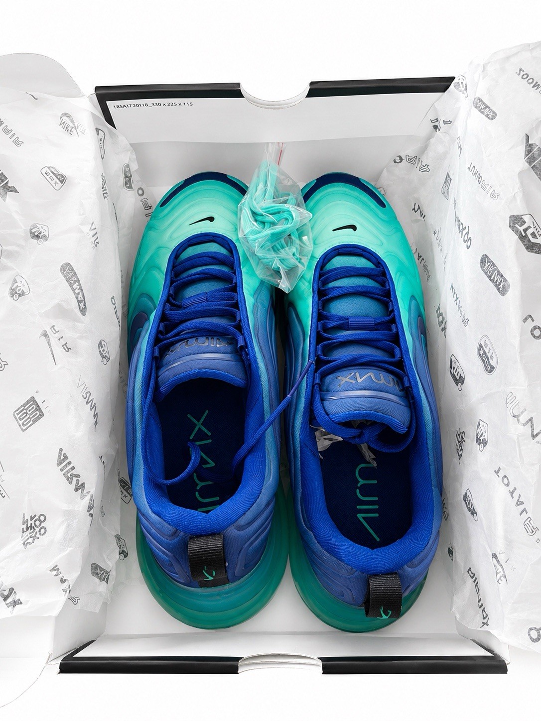 Nike Air Max 720 Sea Forest Men’s size 9 women’s 10.5 Excellent Condition !