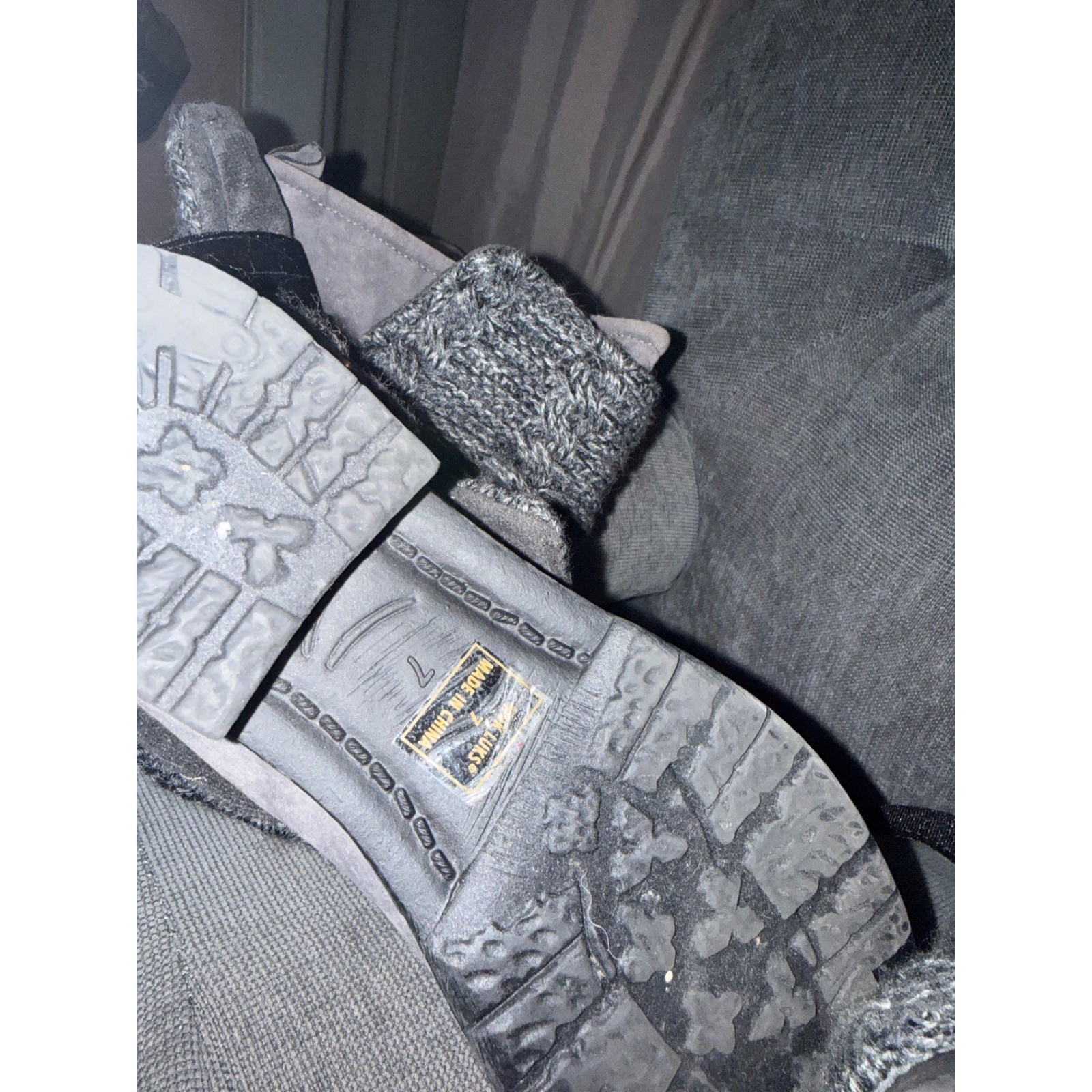 Muk Luks Knit Cuff Boots Womens 7 Grey Cable Knit Ribbon Lug Sole Mid Calf