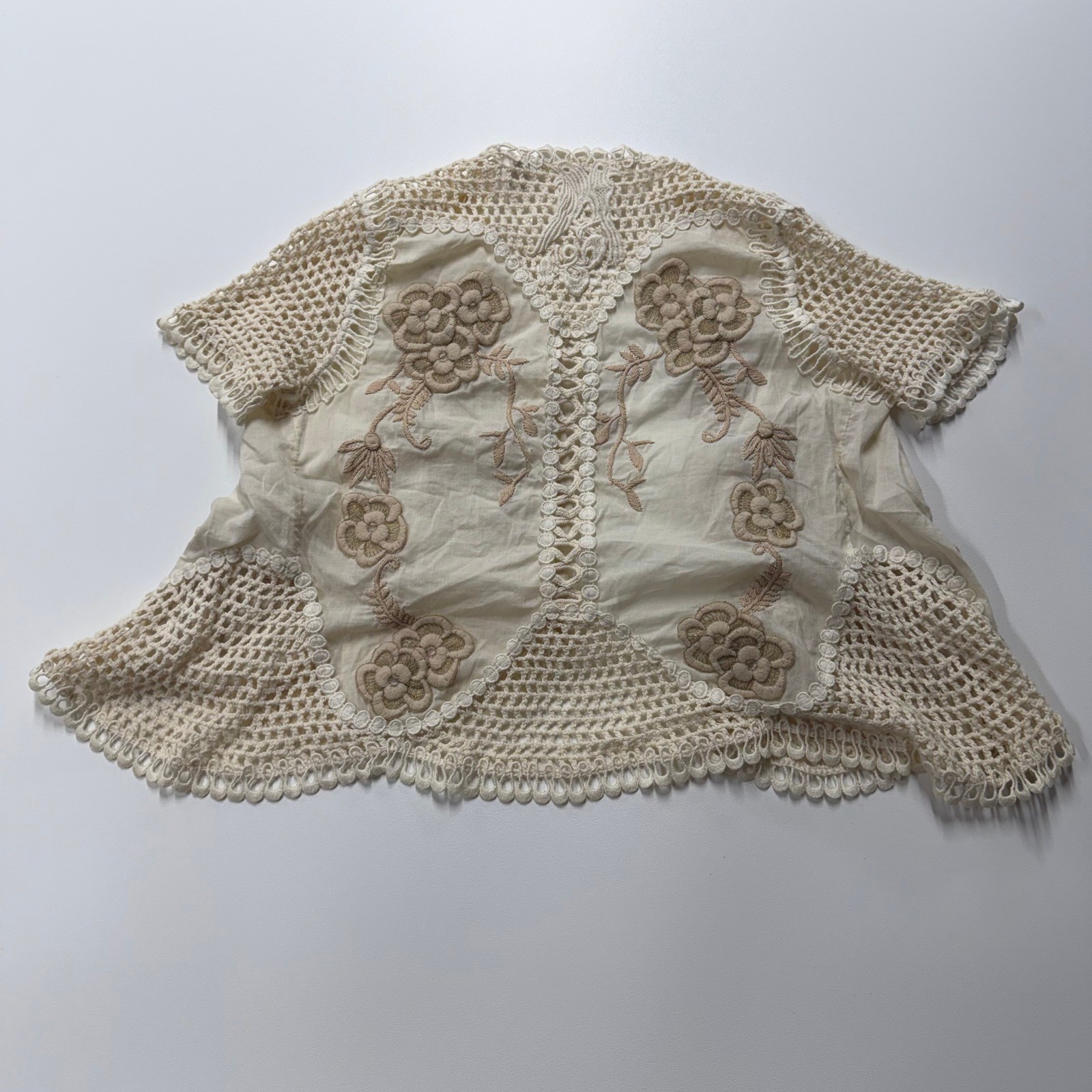 Knitted Dove Cream Floral Embroidered Crochet Lace Wrap Top