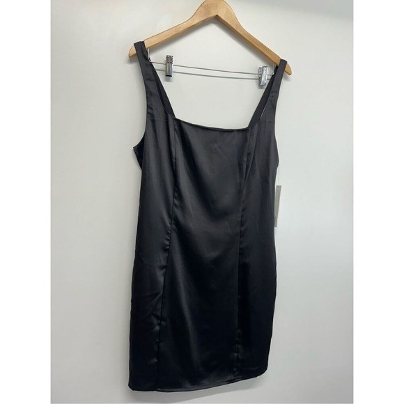 AQUA Mini Satin Dress Size Large Black Square Neck Sleeves Exclusive NEW