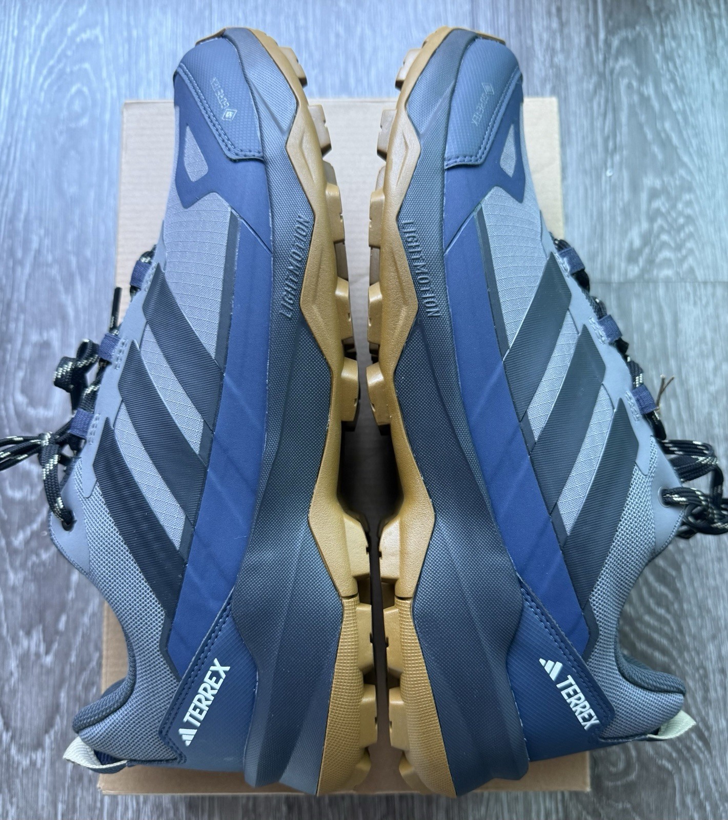 adidas TERREX Skychaser AX5 GTX Gore-Tex Men’s Hiking Shoes US 12 JQ2211