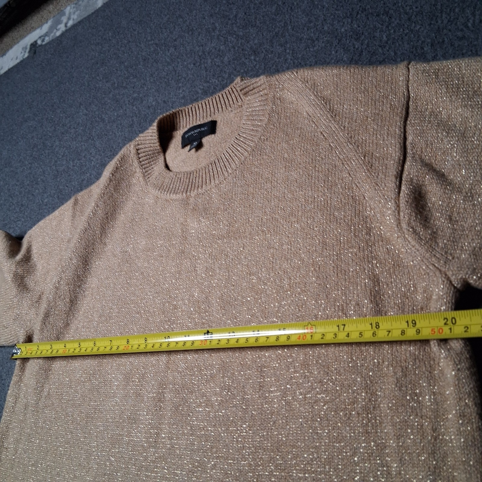 Banana Republic Women’s M Metallic Shimmer Sweater Beige Crew Neck Pullover