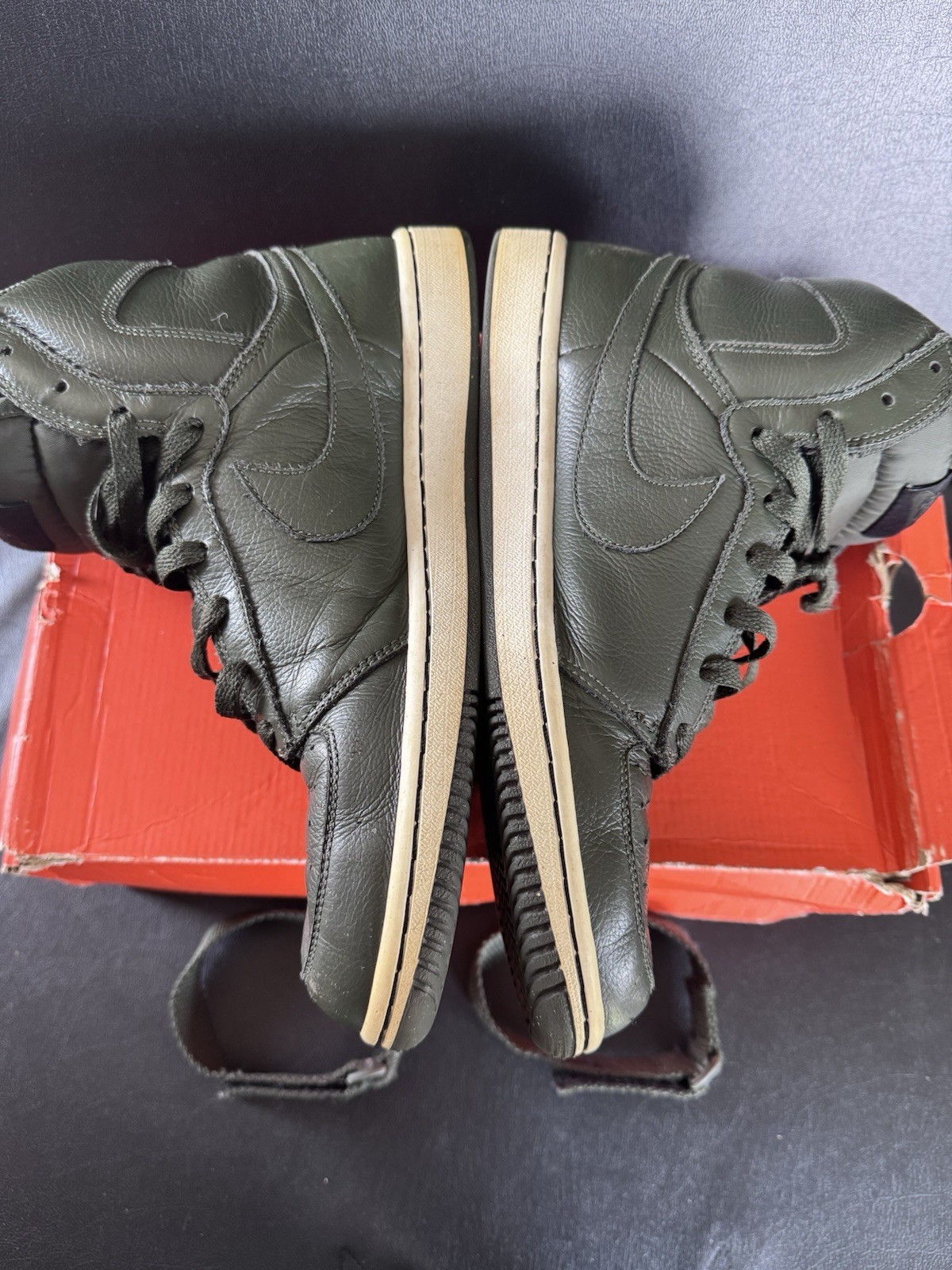 Nike Dunk High Dynasty QS Size 10.5 378828-331 Dark Army/White
