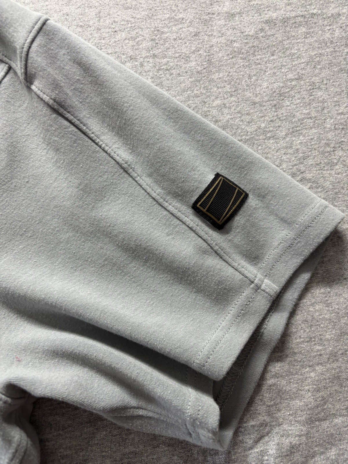 Rawlings Short Sleeve Hoodie Mens LARGE Gray Athletic Shirt – Baseball ⚾️