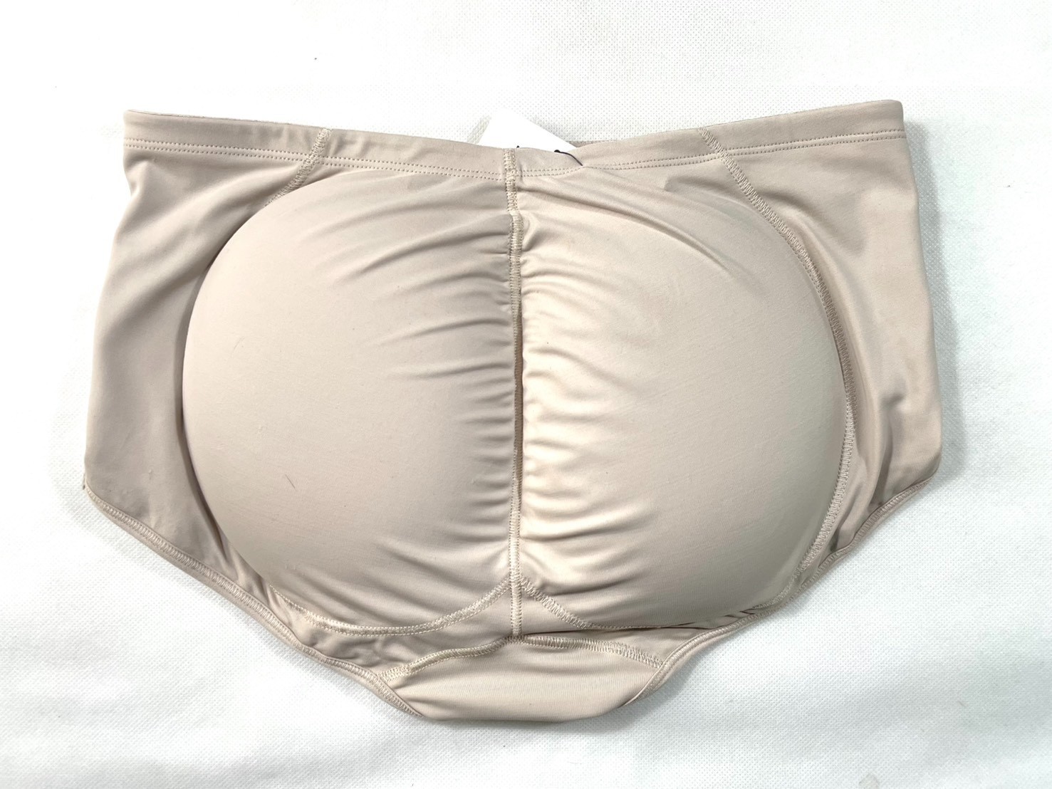 NWOT Leonisa Women’s M Magic Instant Butt Lift Padded Panty 12688 Beige