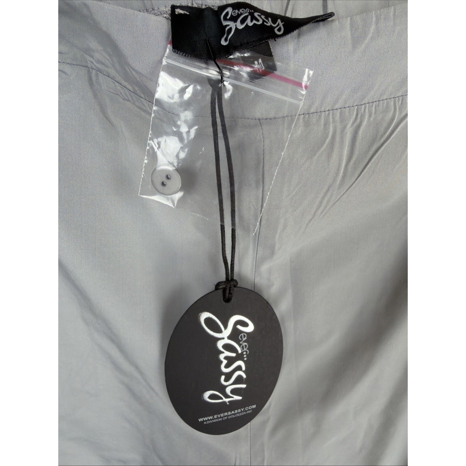NWT Ever Sassy Parachute Grey Zip Side Elastic Waist Capri Pant #1138 XL