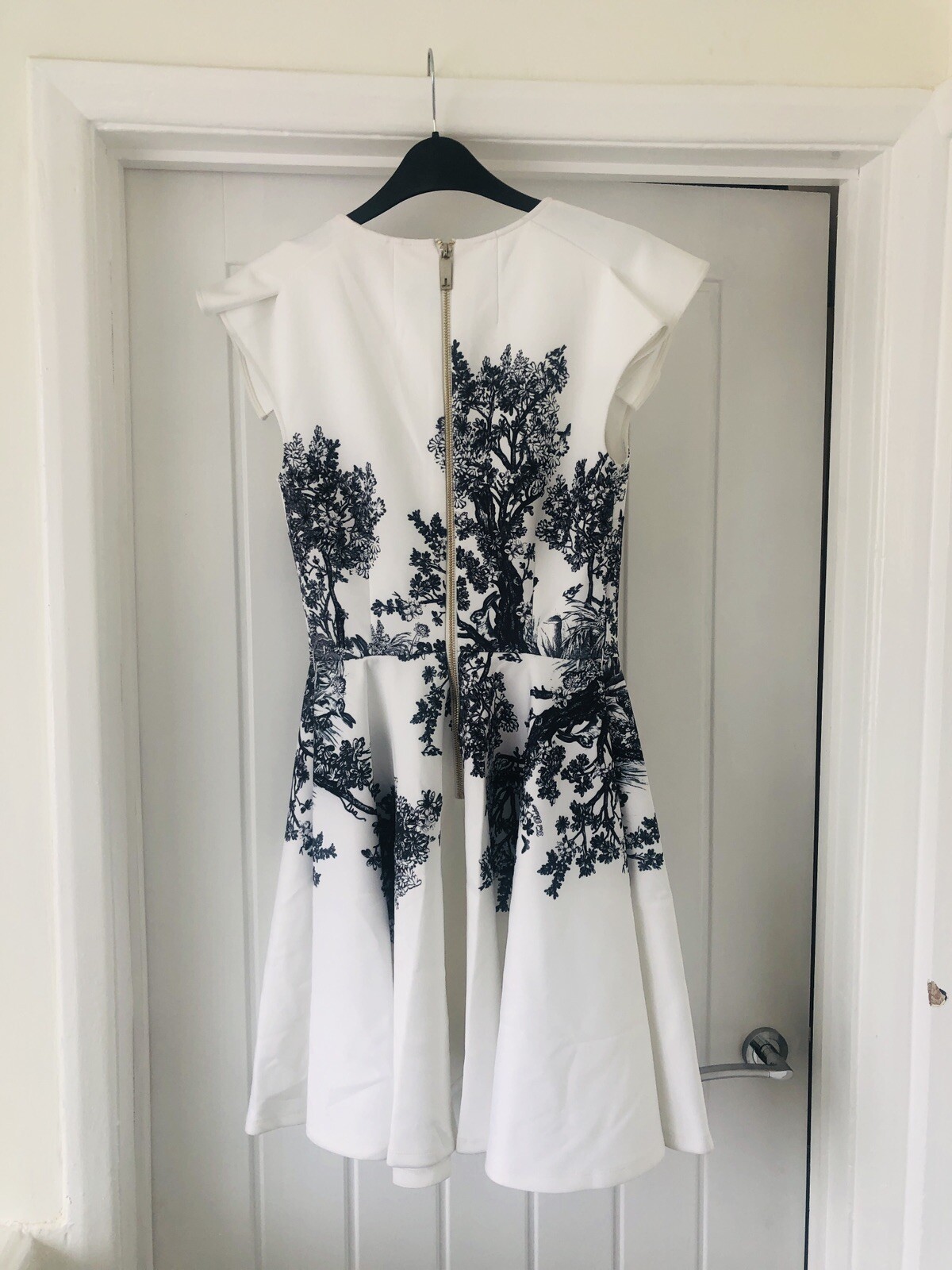 TED BAKER 2 UK 8 Wooland Toile floral print fit flare full skirt skater dress