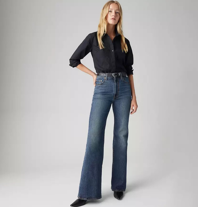 LEVI’S Ribcage Bell Women’s Jeans, Romantic Story – Dark Wash NEW