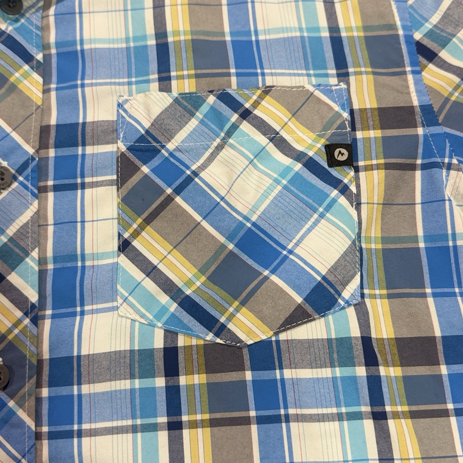 Marmot Men’s Medium Blue Plaid Short Sleeve Button Up Shirt Outdoor Hiking