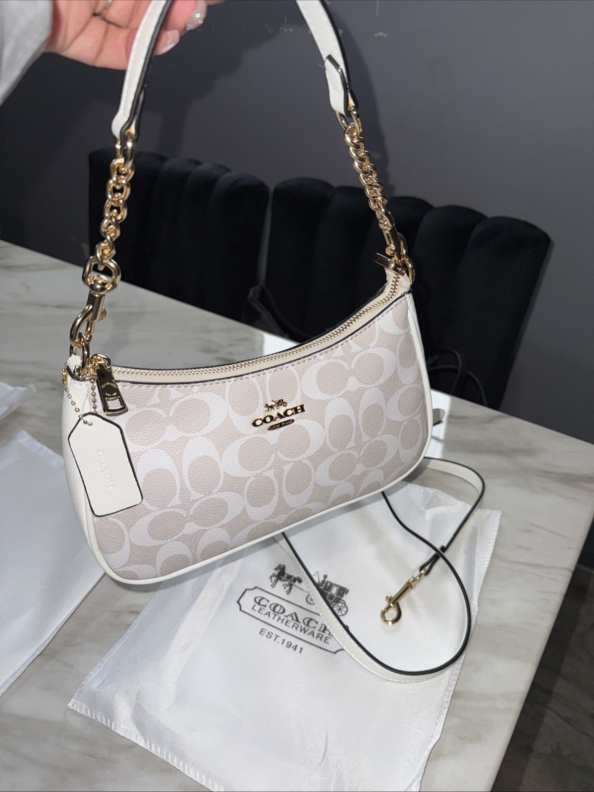 COACH Teri 2Way Shoulder Bag Signature-Coated Canvas White- Outlet BrandNew✨