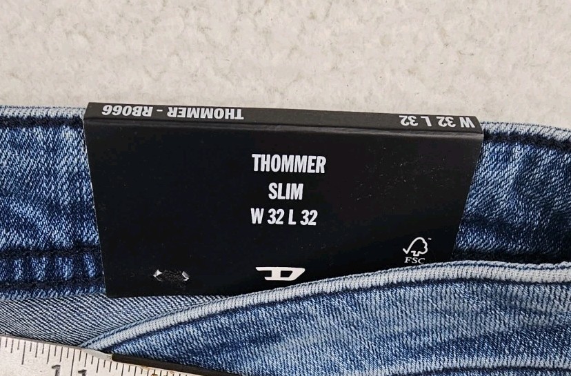 Diesel Thommer-R Slim Fit Jeans Mens 32×32 Light Blue Denim RB066 MSRP$195