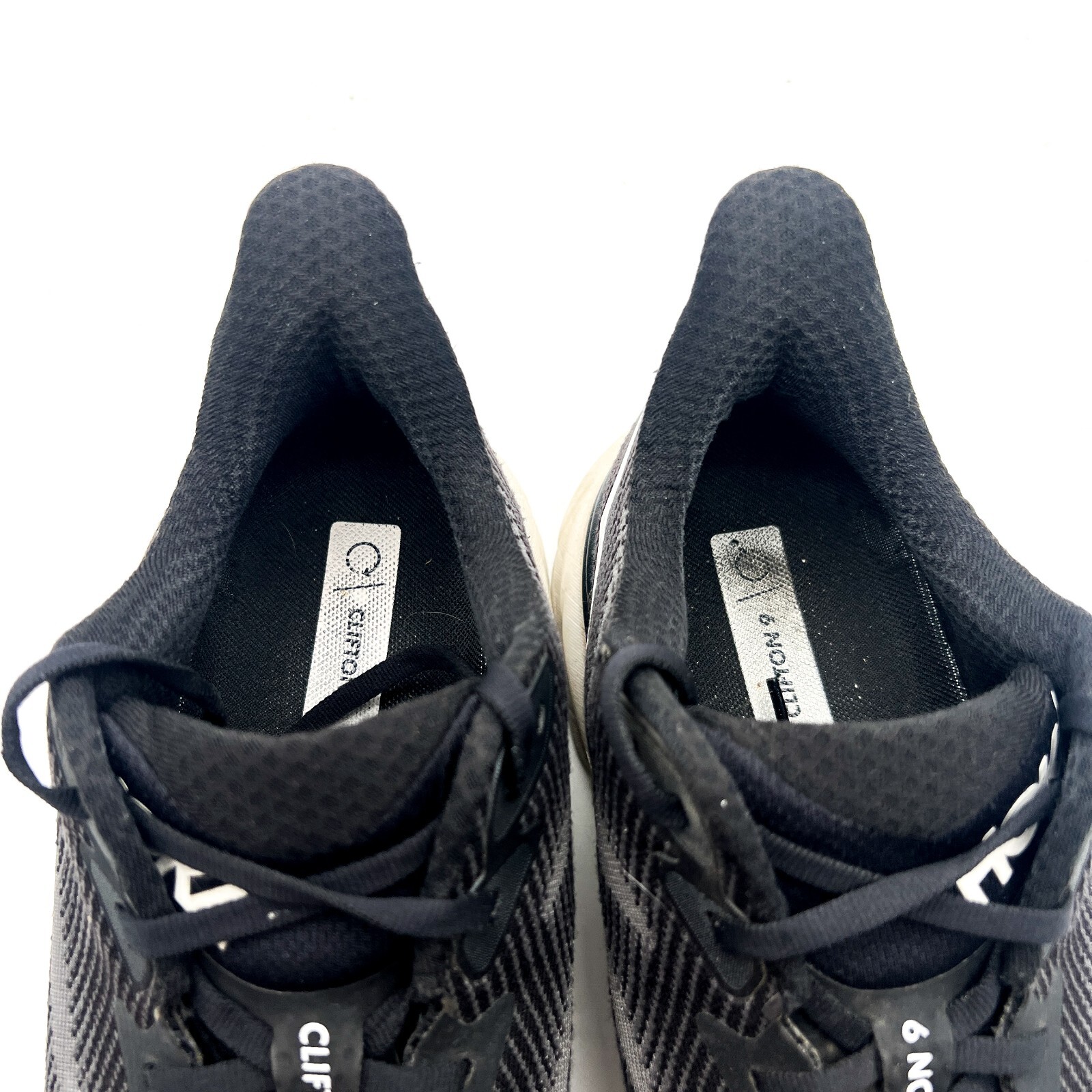 Hoka One One Clifton 9 Mens Size 10.5D Black White Running Shoes 1127895 BWHT