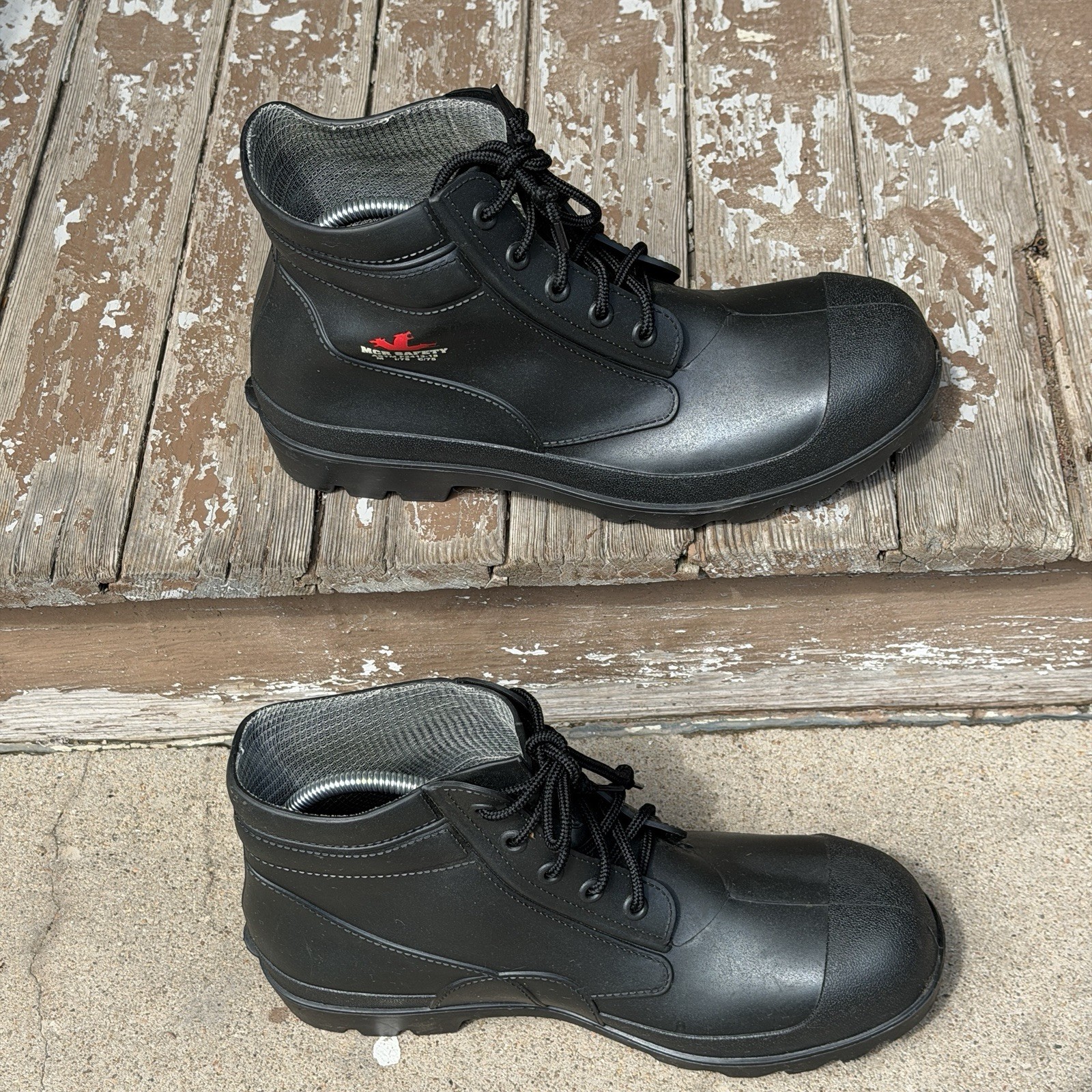 MCR Safety Work Boots Men’s Size 9 Black Rubber Lace Up Waterproof ASTM F2413-18