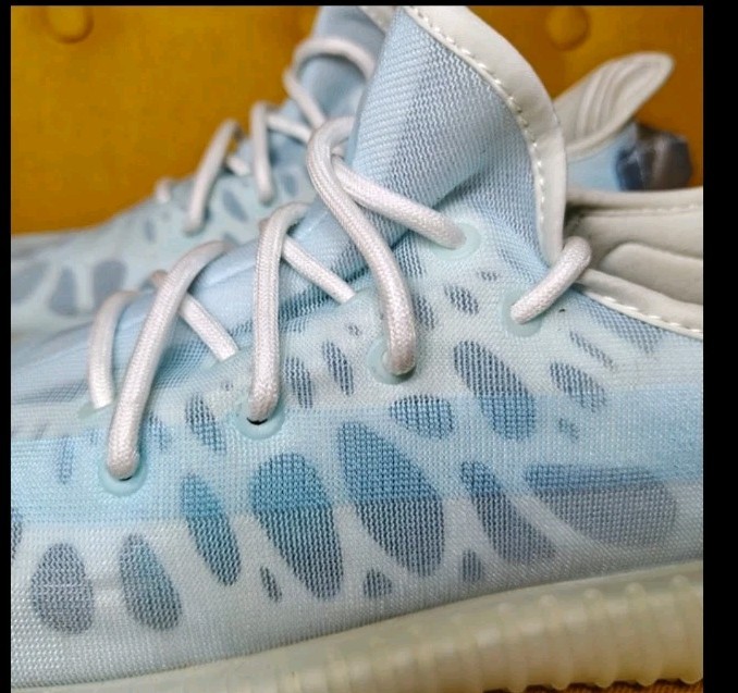 Yeezy Boost 350 V2 “Mono Ice” Blue White Sneaker Men’s Shoes Size 10