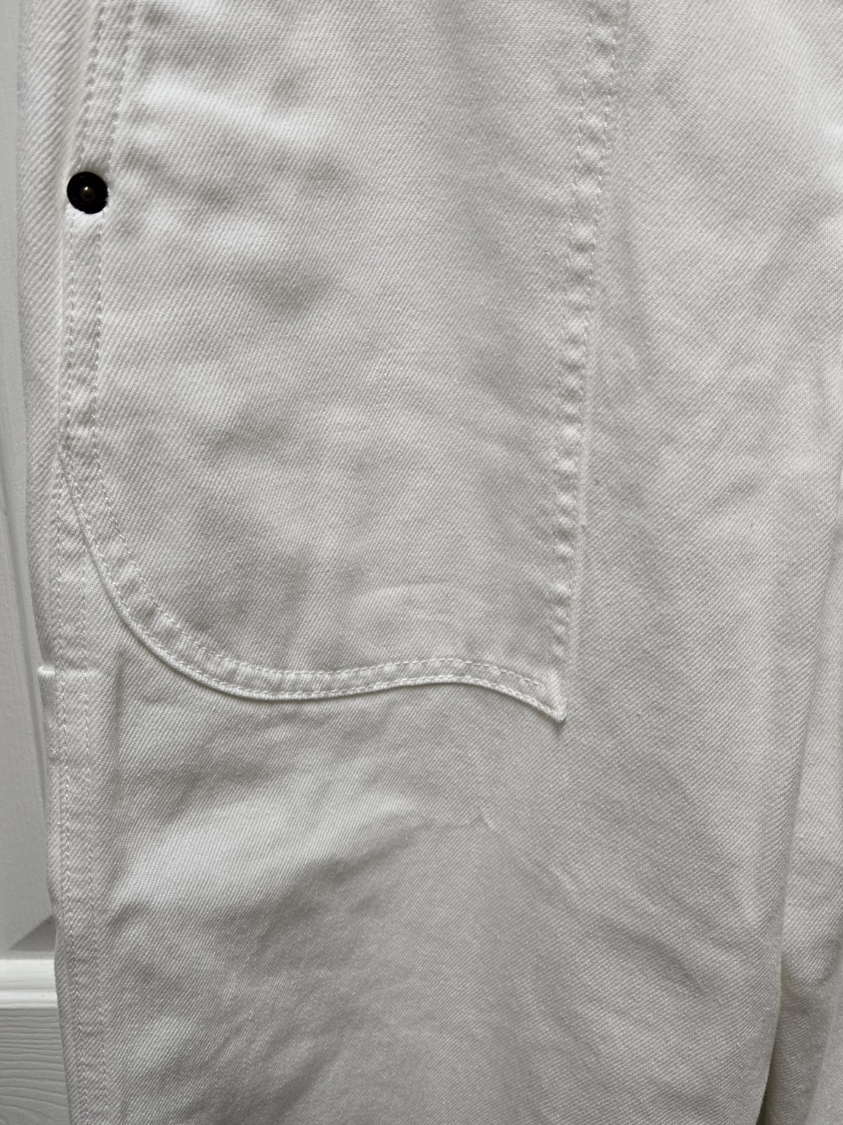 The Row Hester Wide Leg Cropped Jeans, Size 4, White