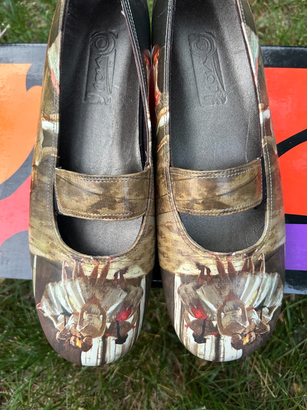 NEW NIB ICON Dance School Flats Wearable Leather Art Shoes Women 6.5M Box