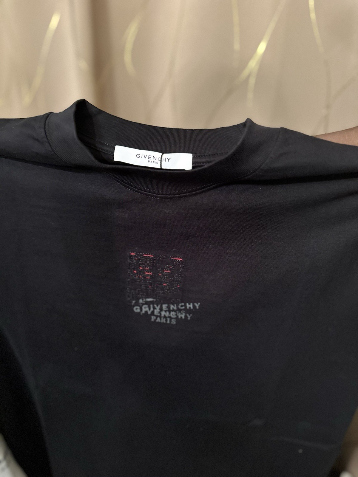 Givenchy T-shirt Men’s Givenchy T-Shirts
