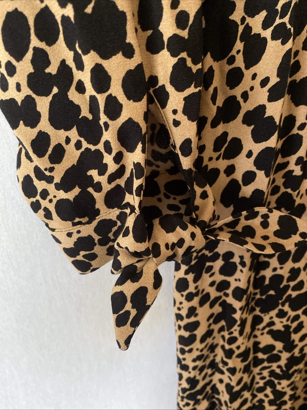 Reformation Port Black & Tan Leopard Print A-Line Tie Sleeve Midi Dress Size 8