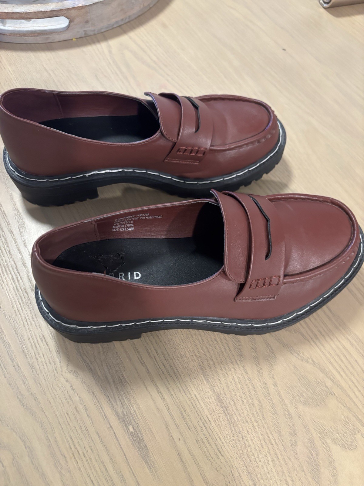 New Torrid Brown Polyurethane Slip-On Loafer Flats 8.5W