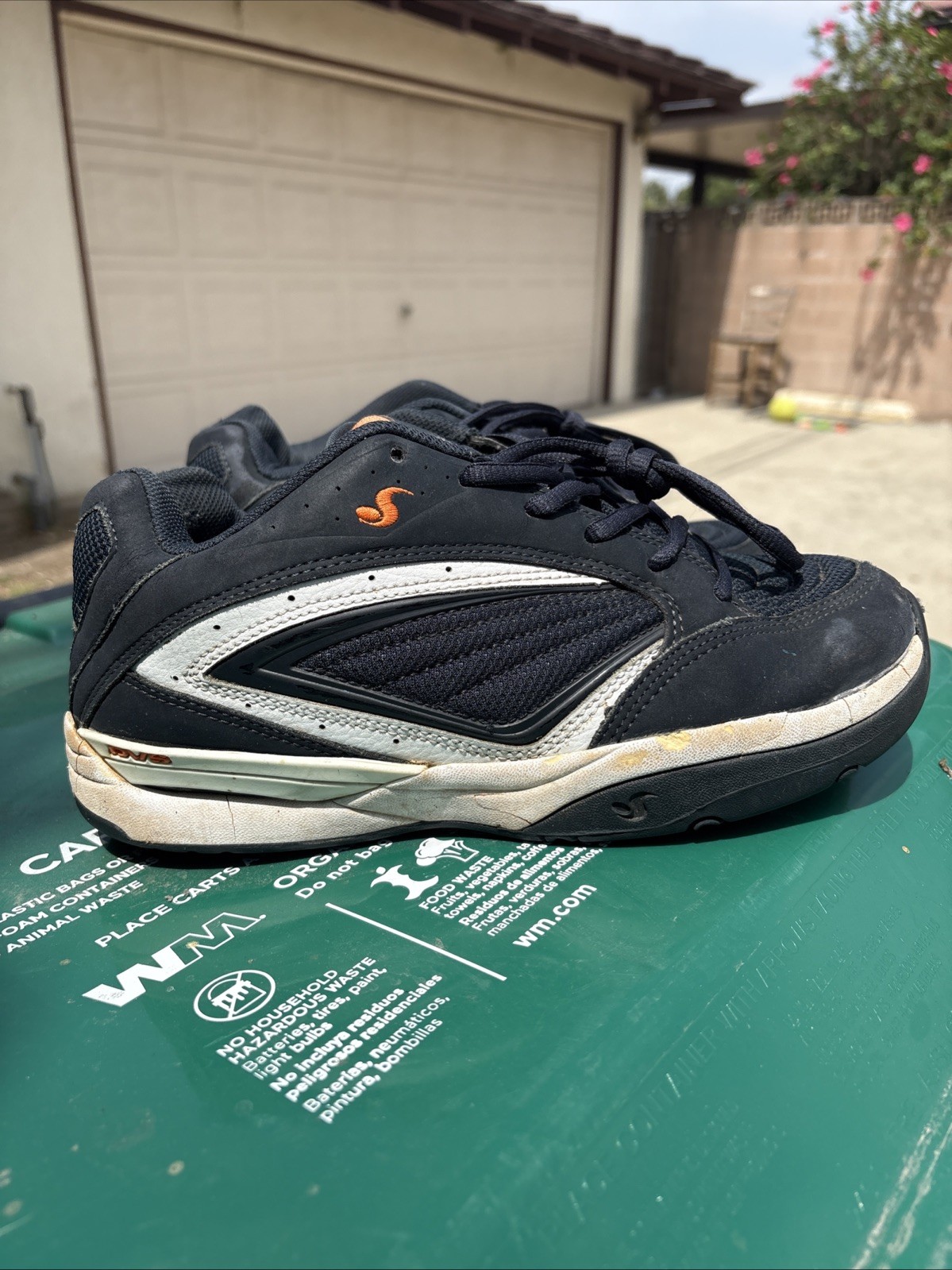 VTG DVS Shoe company ‘TYRANT’ 1999 Sz8 Rare Skateboarding vintage shoes