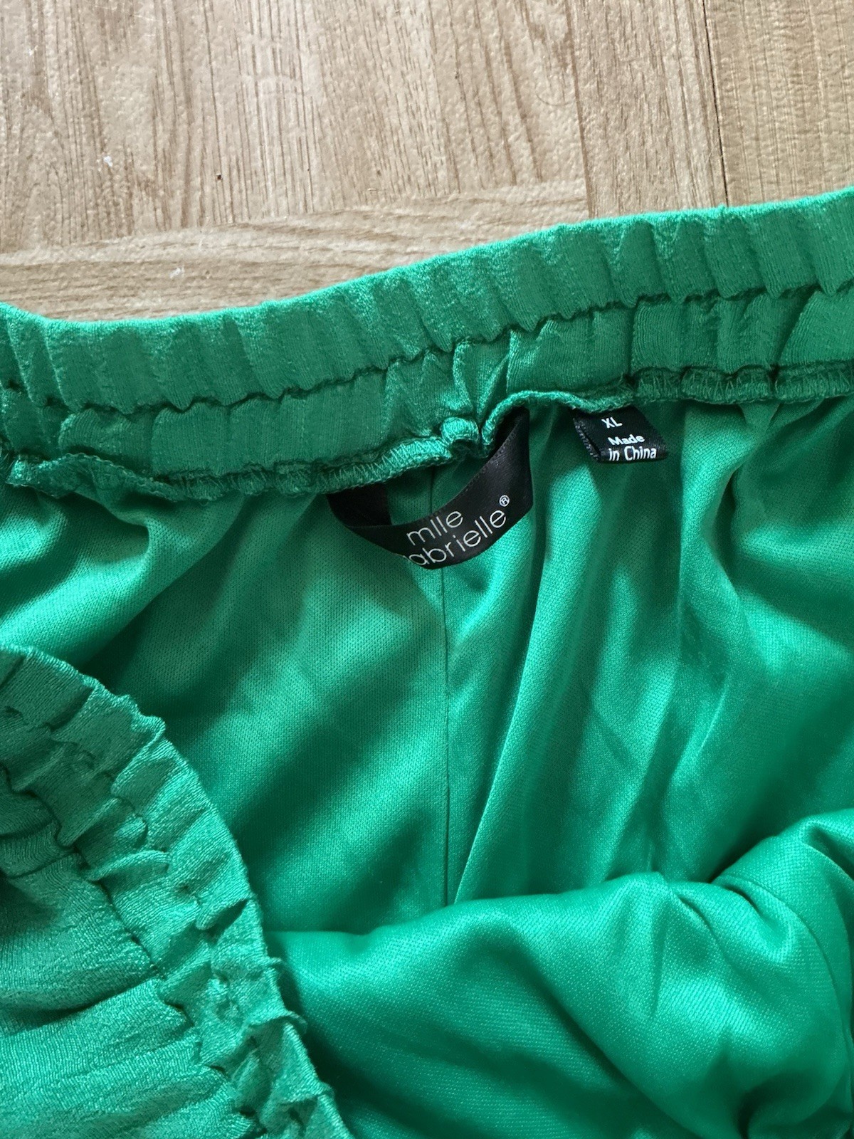 Mlle Gabrielle Paperbag Pants Green Solid Drawstring Elastic Waist Women XL