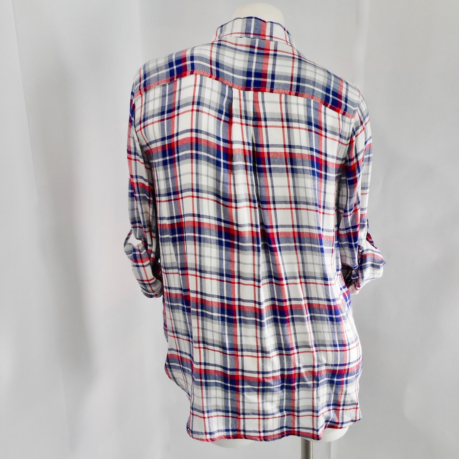 Supply & Demand Shirt Womens Medium Red Blue Plaid Button Up Long Sleeve Western
