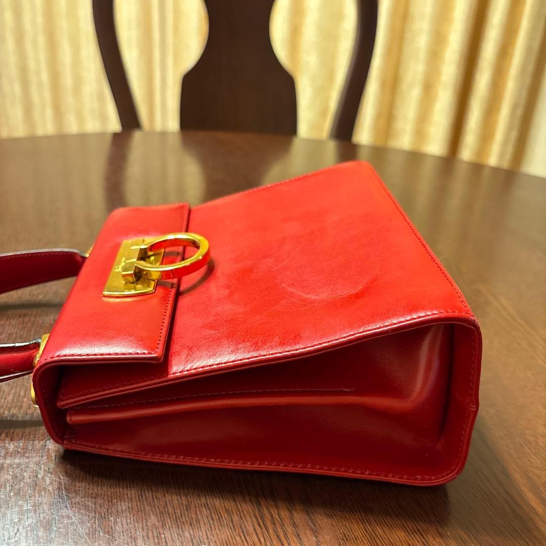 Salvatore Ferragamo Red Leather Handbag Shoulder Bag 20cm 7.9in W 19cm 7.5in H