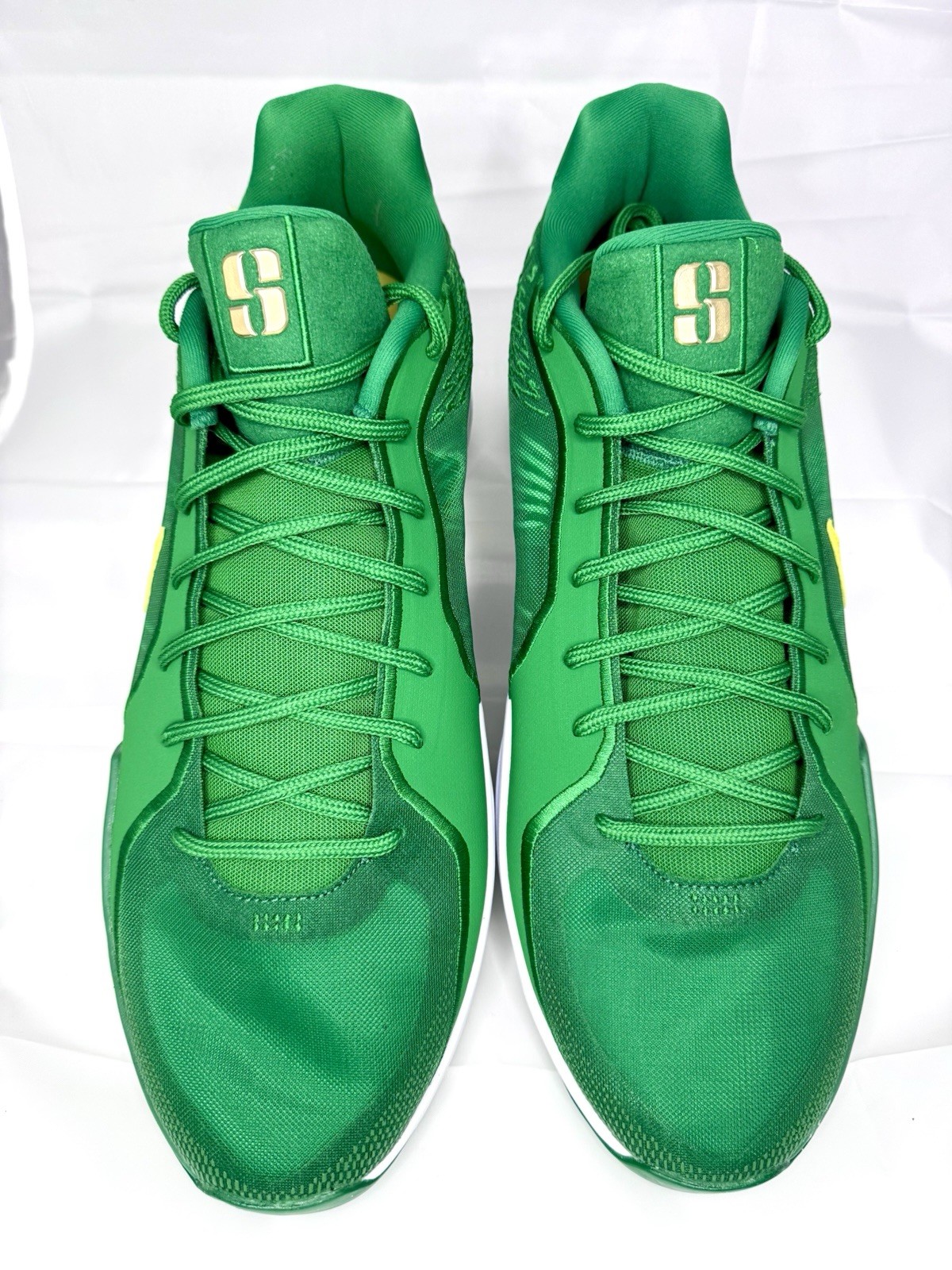 Nike Sabrina 2 Oregon Apple Green Yellow Strike HQ4344-300 W 19.5 / M 18 NIB