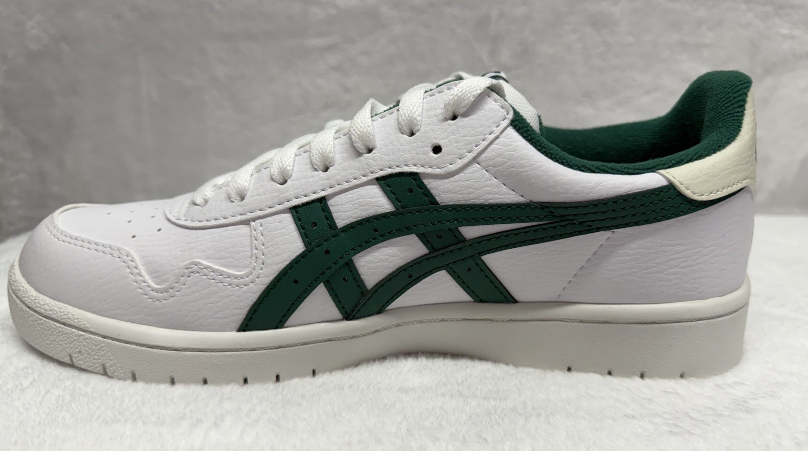 ASICS Japan S White Green Men’s Size 8 Sneakers Casual Shoes