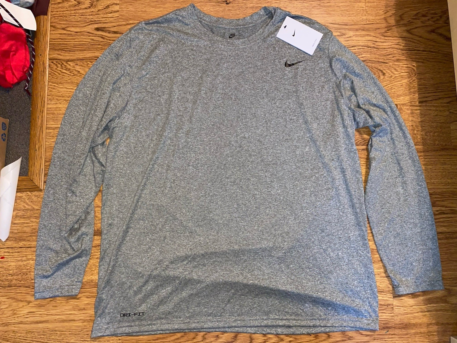 NWT Nike Men’s Legend Dri-Fit Long Sleeve T-Shirt 727980-091 Size XXL