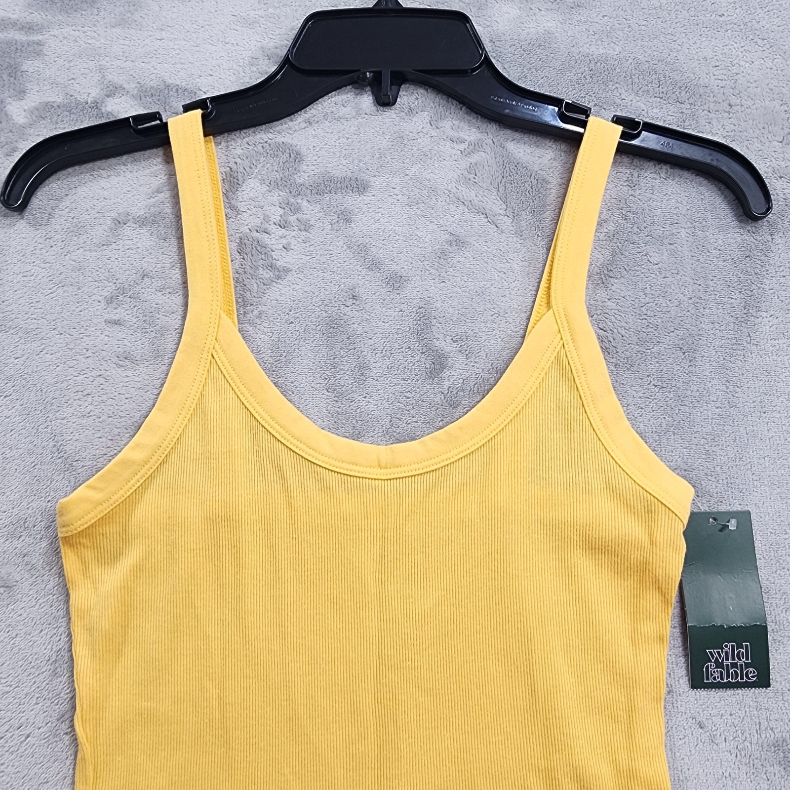 NEW Wild Fable Top Womens XS Yellow Scoop Neck Ribbed Cami Tank Stretch Casual