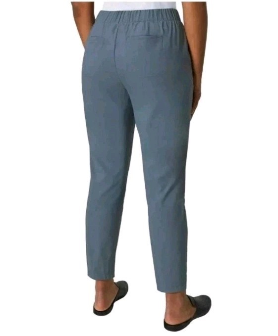 MODERN AMBITION LADIES HIGH-RISE STRETCH PANT. 2 FRONT AND 2 BACK POCKETS.