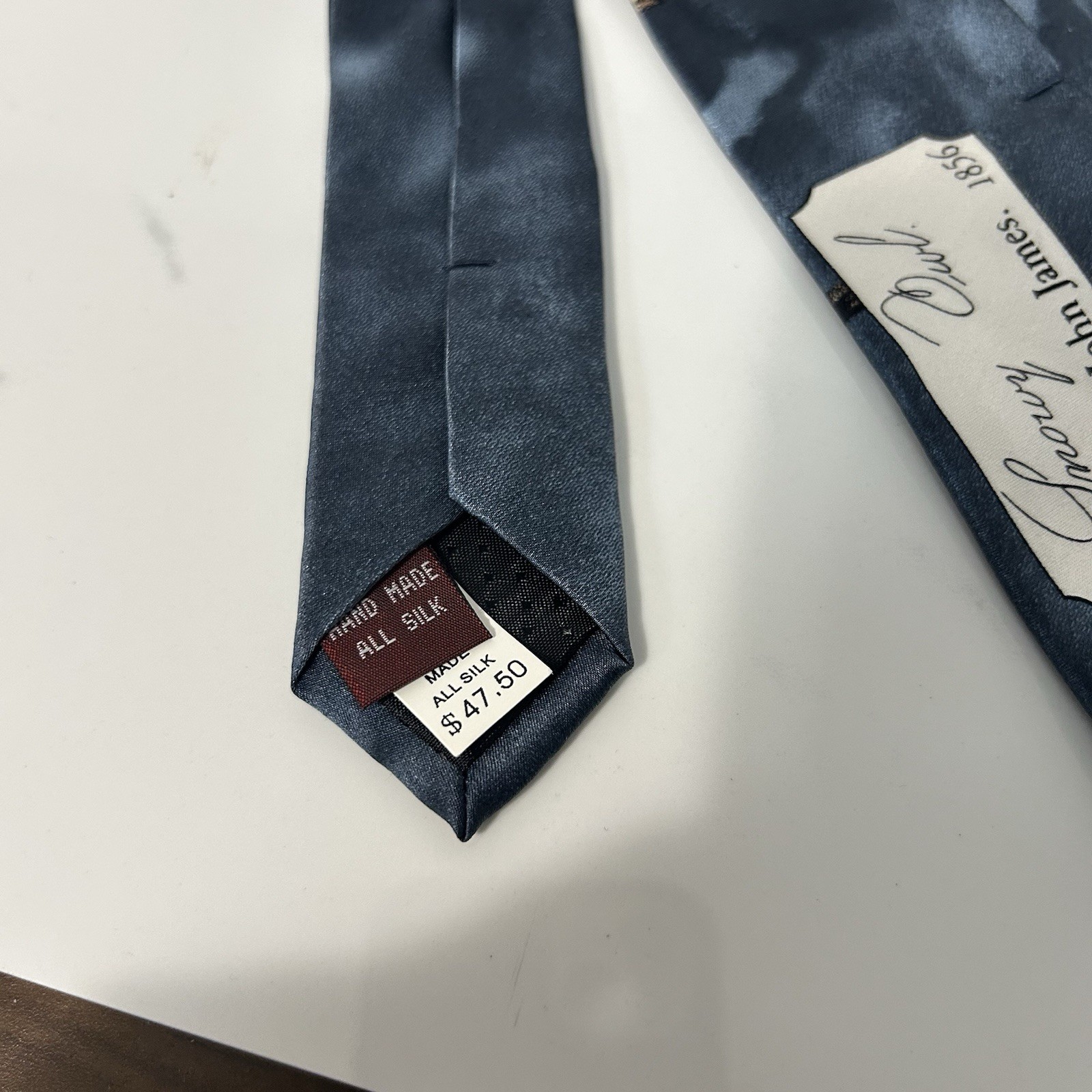 Museum Artifacts Tie 100% Silk Snowy Owl 1856 Audubon John James Novelty Neck