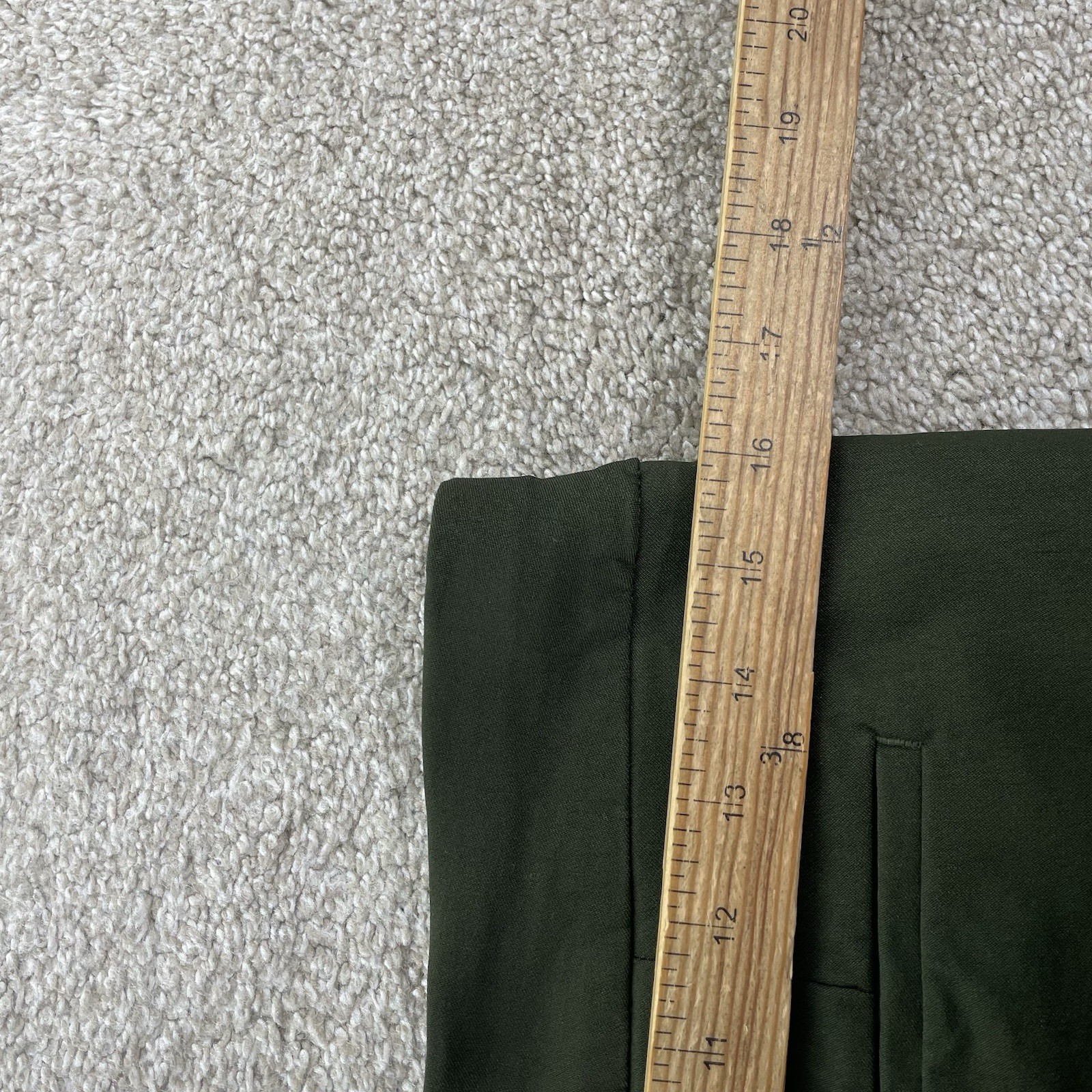 Chicos Women Size 6 Pull On Pants Flat Front Stretch 28″ Inseam 56-4