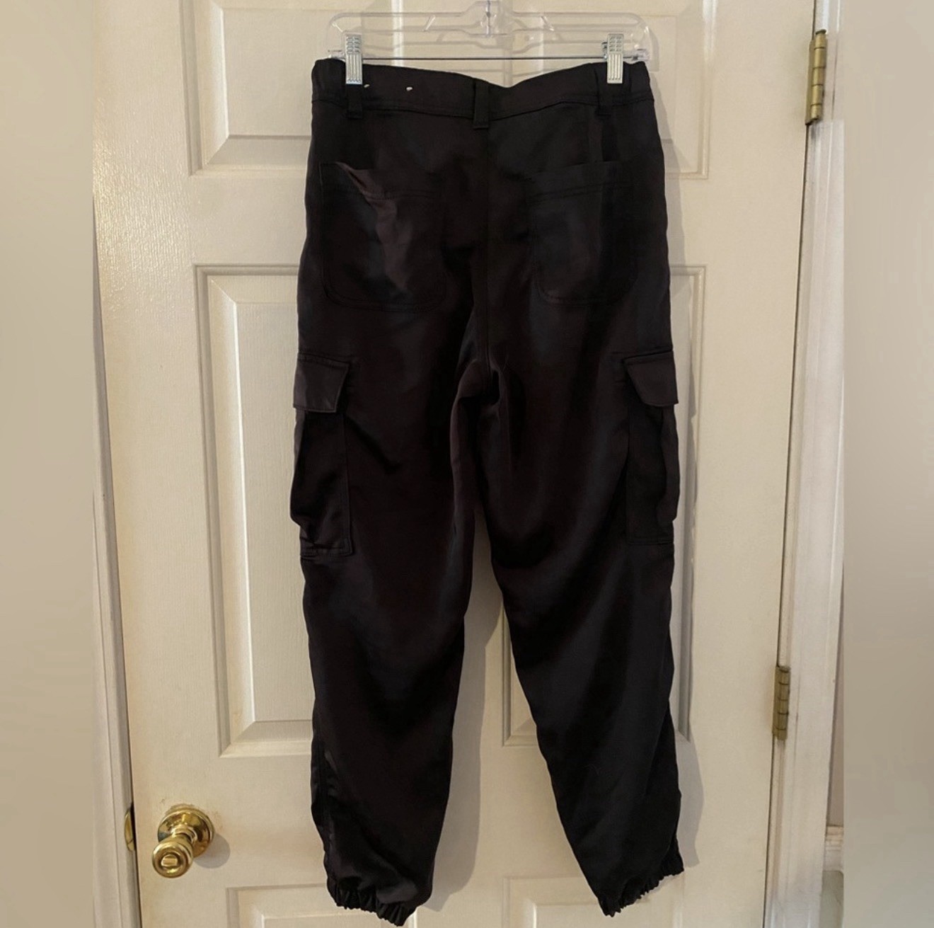 American Eagle Outfitters Women’s Black Cargo Pants, Regular Fit, Tapered Leg