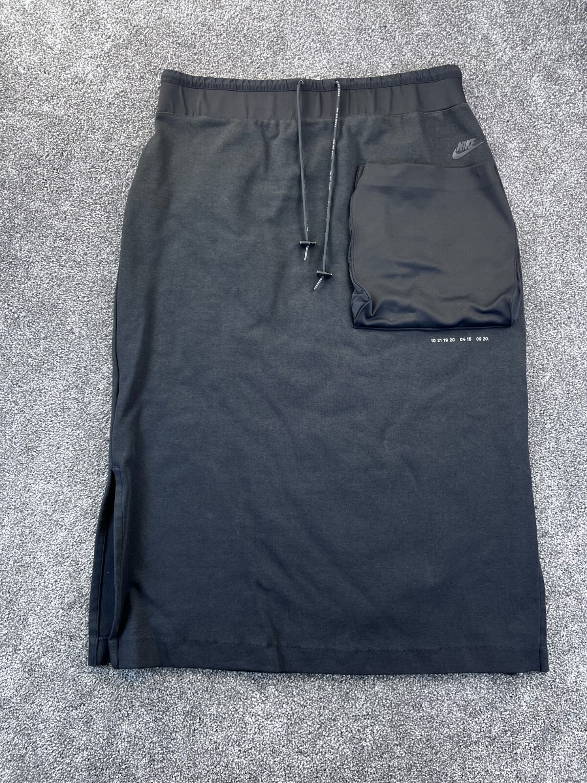 Nike Midi Skirt Womens Medium Casual Elastic Waist Pencil Cut Side Slit Black