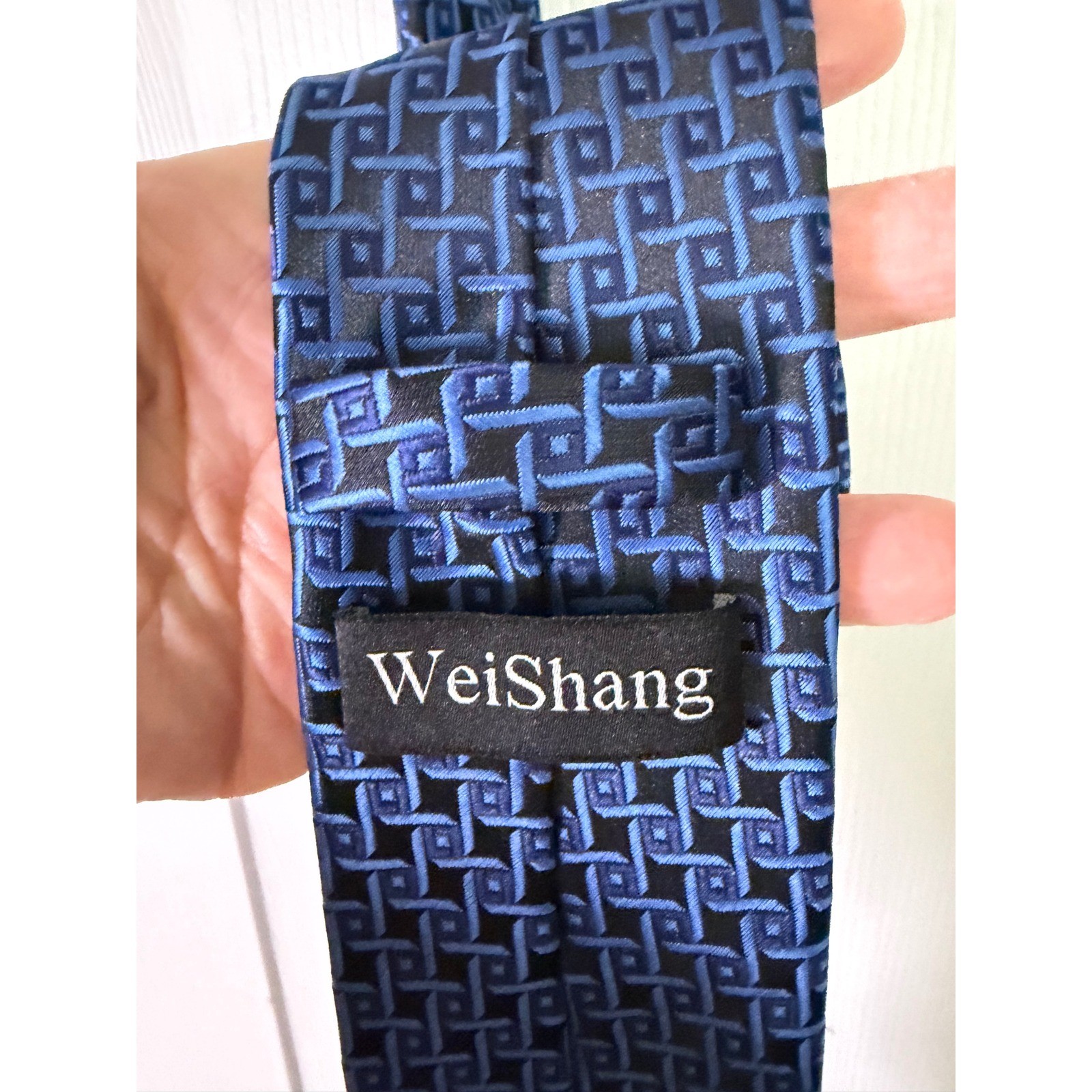 WeiShang Mens Blue Black Geometric Basketweave 100% Silk Hand Made Necktie