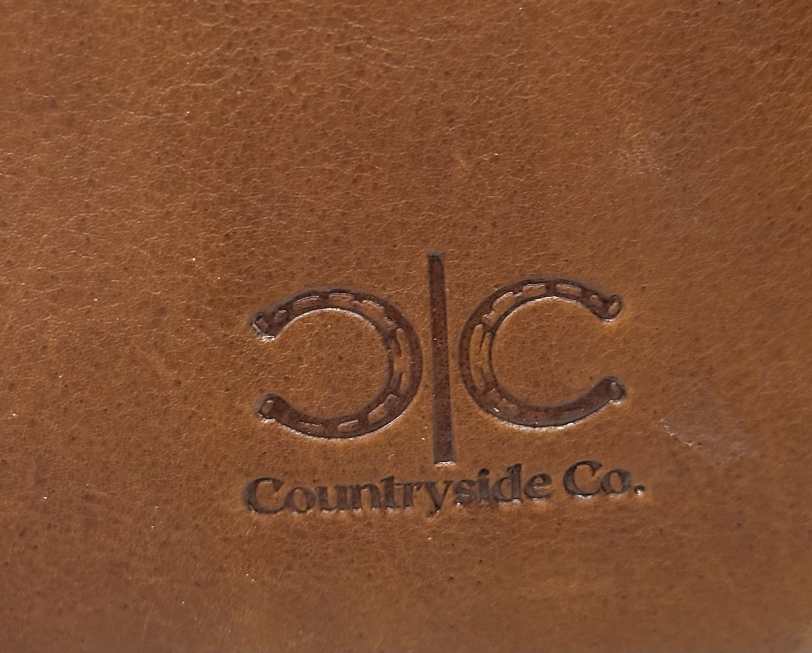 Countryside Co. Cowhide Tooled Leather Wristlet Clutch Brown White NWT
