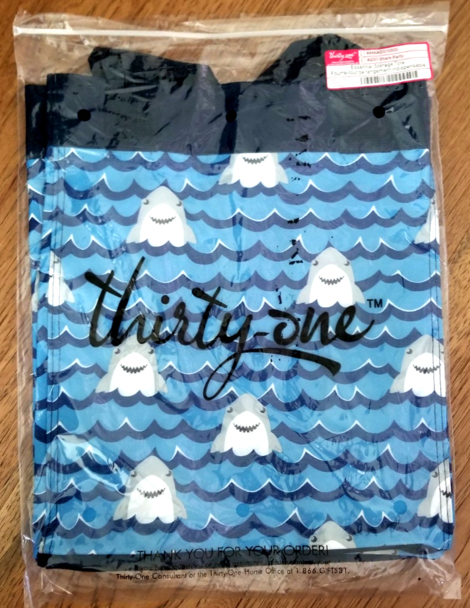 NEW! Thirty One Essential Storage Tote Black Windowpane Plaid Moosin Around 31
