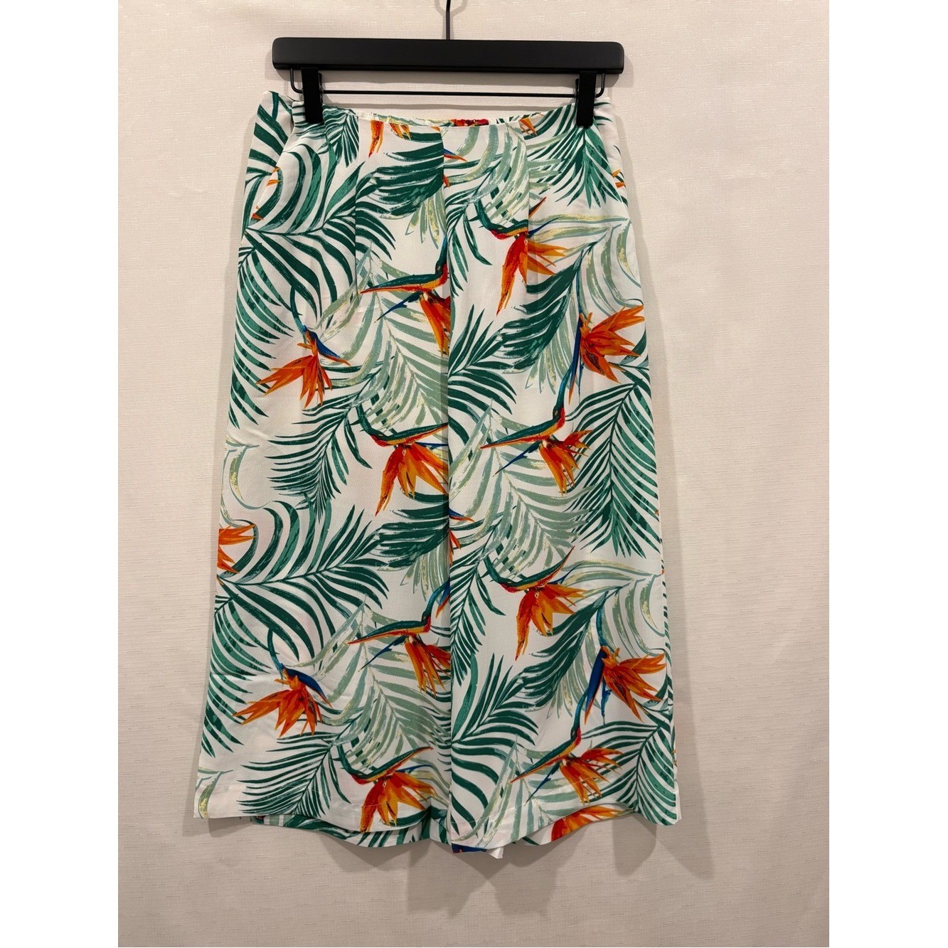 New NWT Davi & Dani M Tropical Wide Leg Crop Capri Pants Resortwear Lined