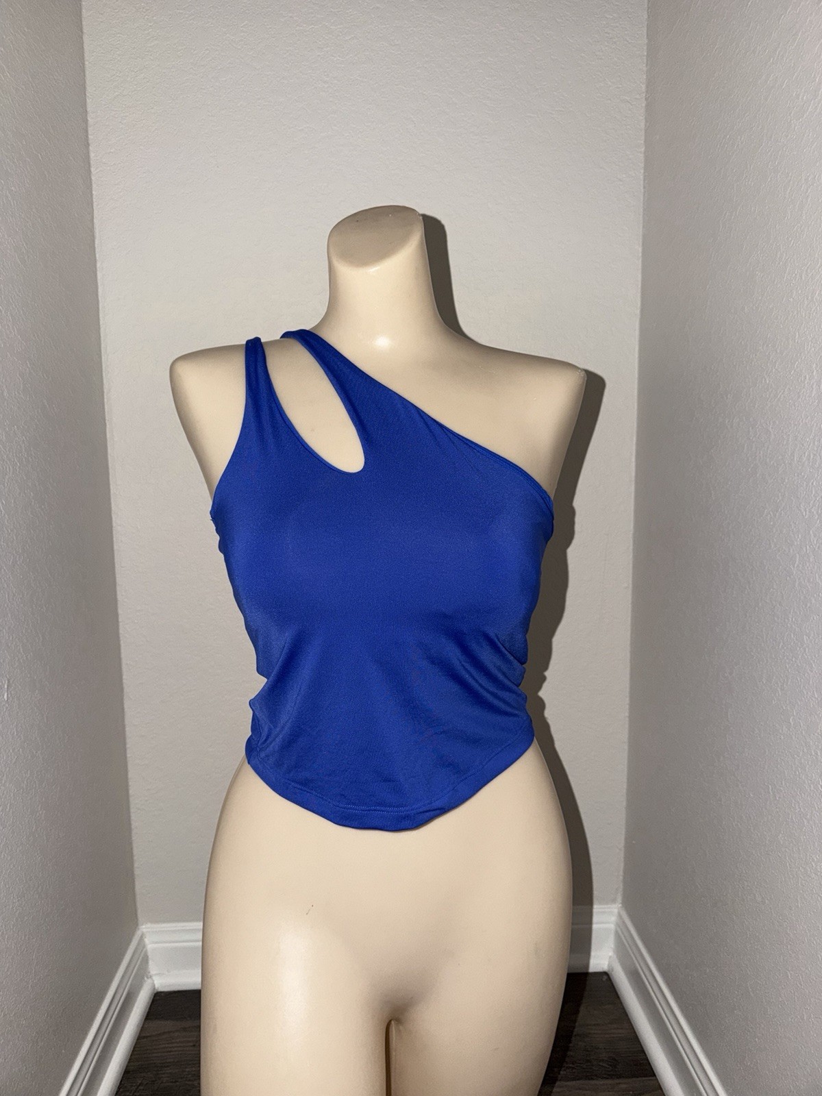 All in Motion Women’s One Shoulder Wireless Sports Bra Blue Size L