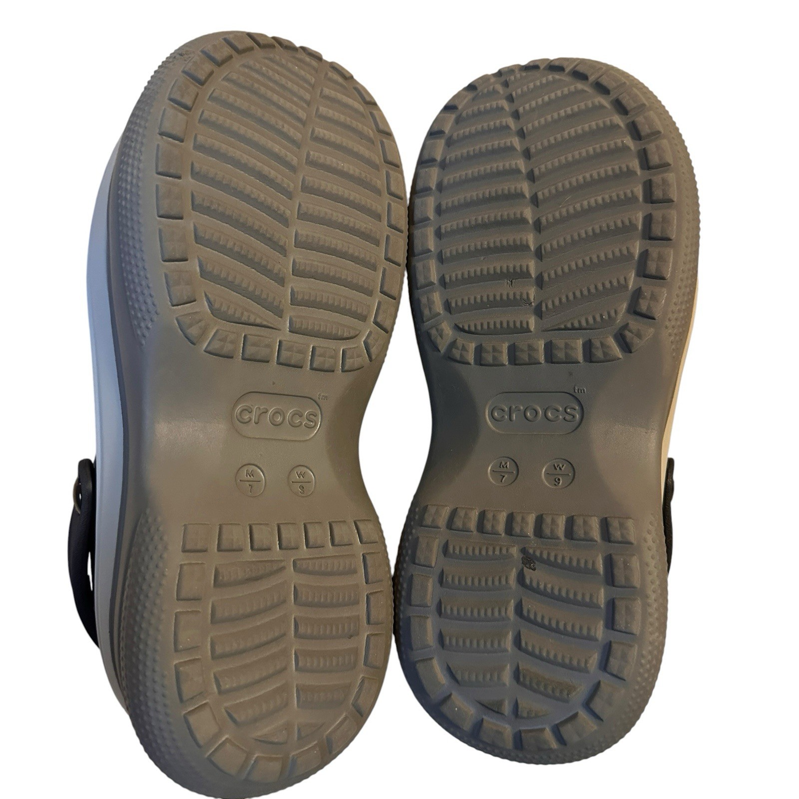 Crocs Classic Black Two Tone Gray Stacked Clog Platform Shoes W9 M7