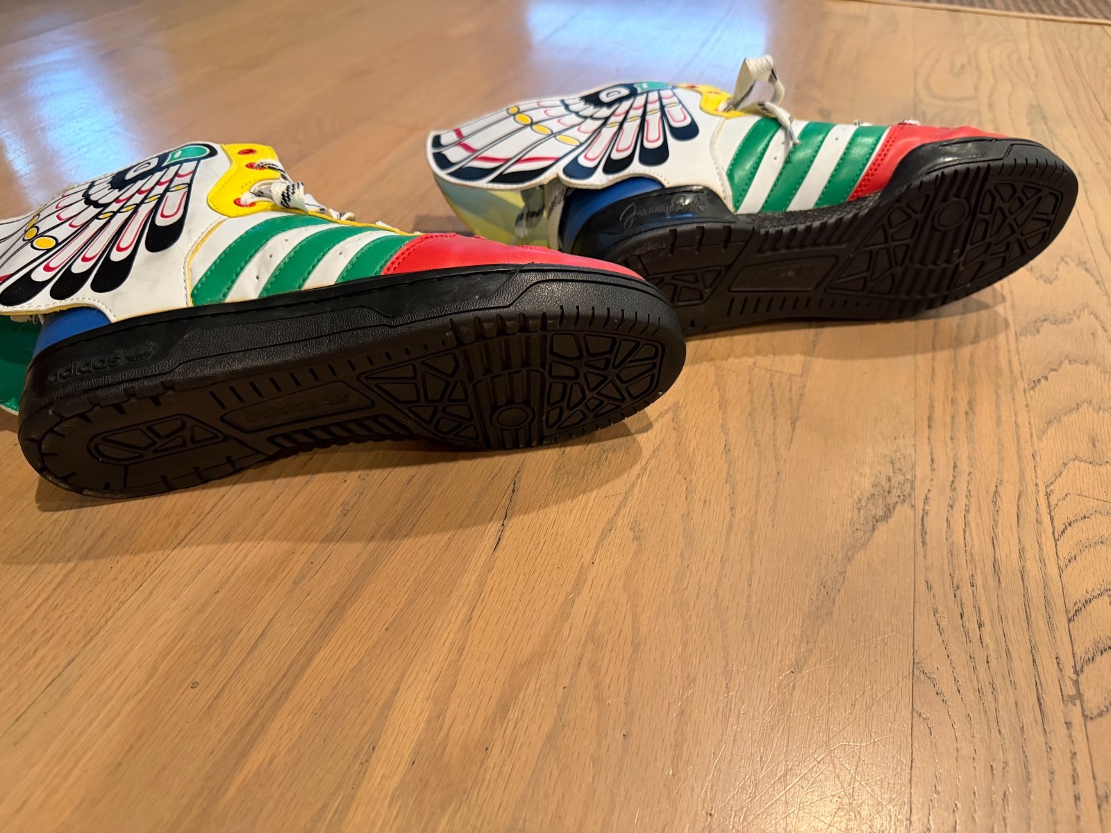 Size 8 – Jeremy Scott x adidas Eagle Wing Totem