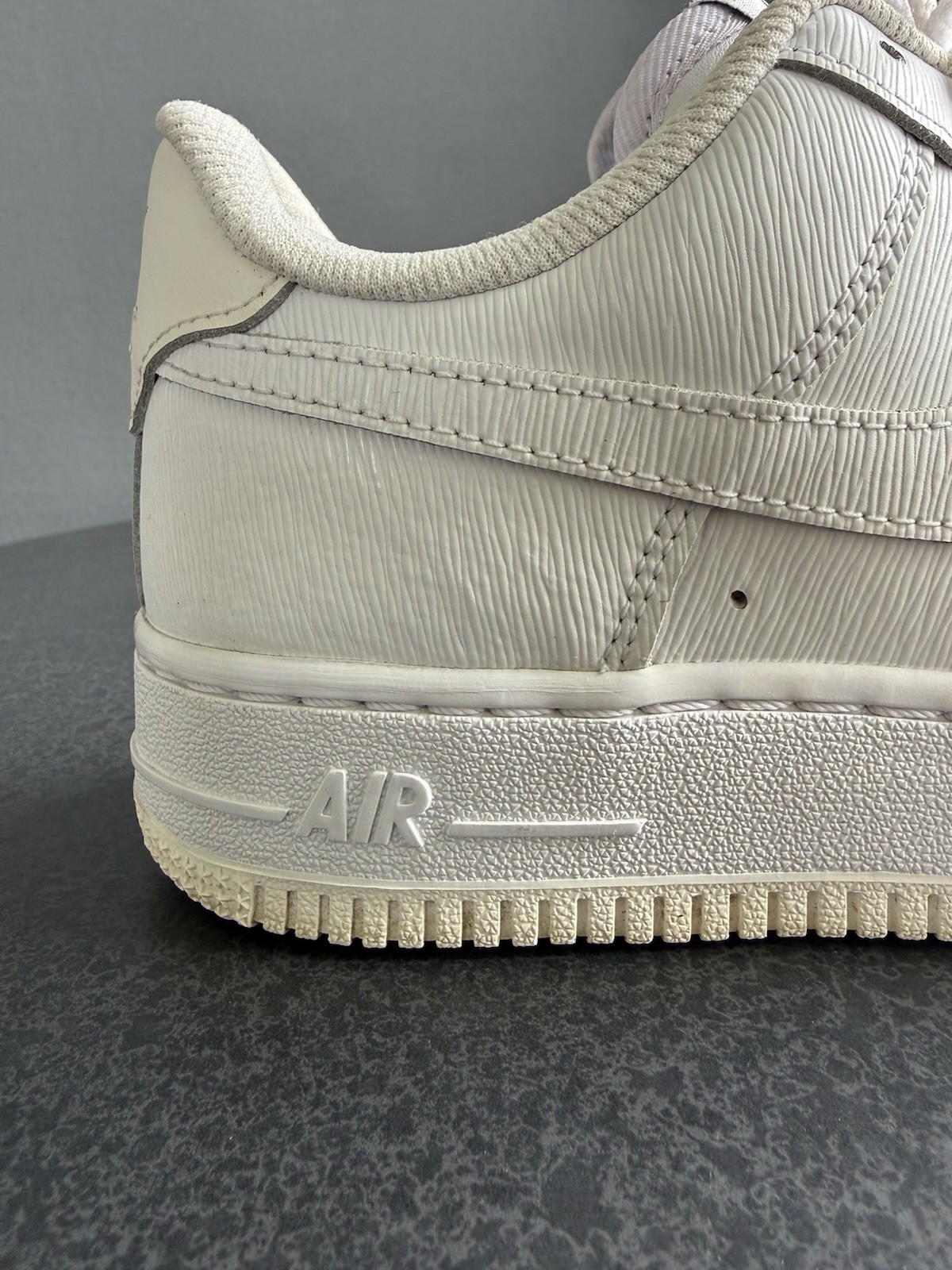 Nike Air Force 1 VPC Women’s Sz 7 White Low Top Shoes Sneakers AF1 Lifestyle