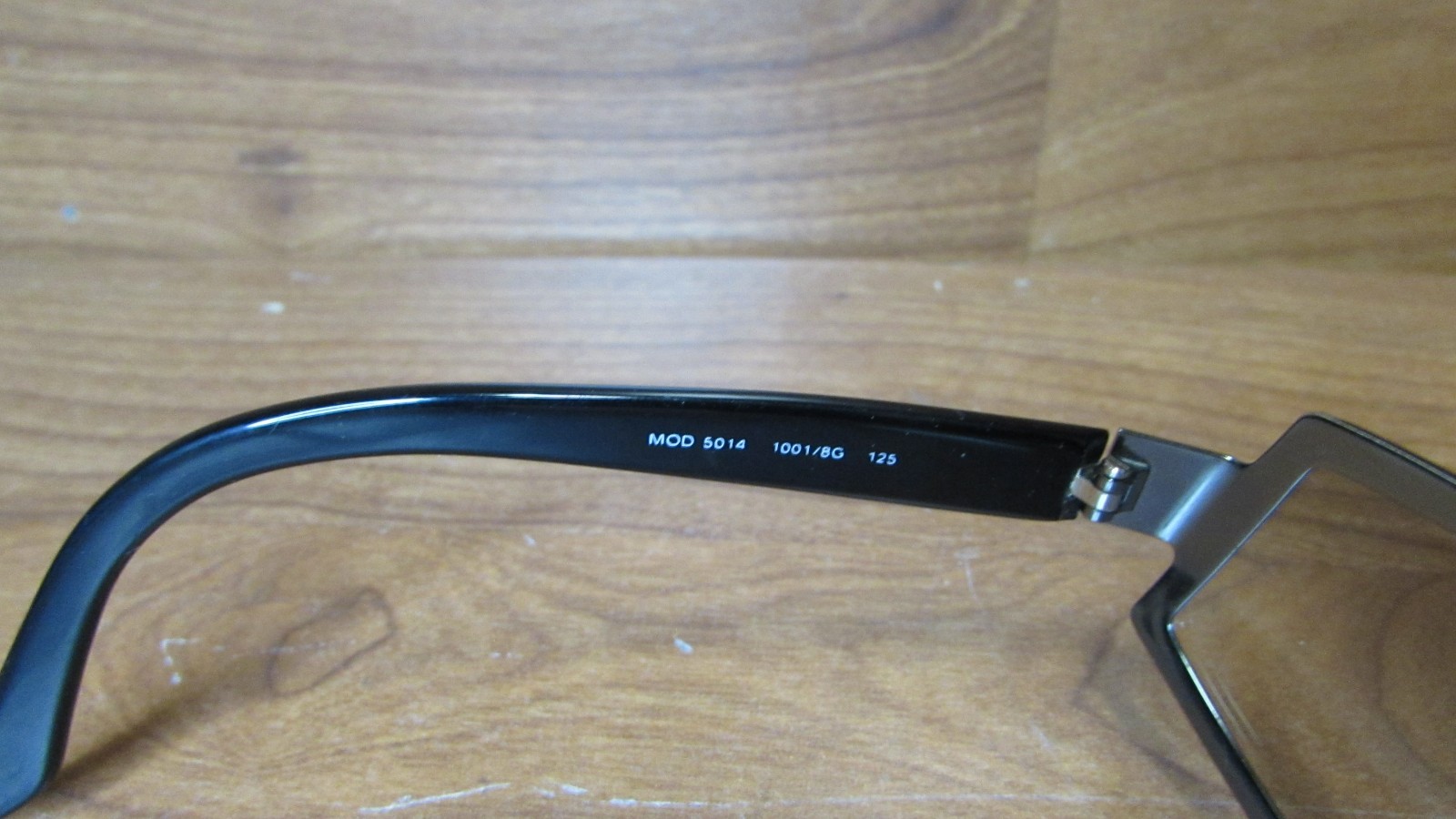 Versace Versus MOD 5014 Gunmetal Frame Gradient lenses 10018G 125mm