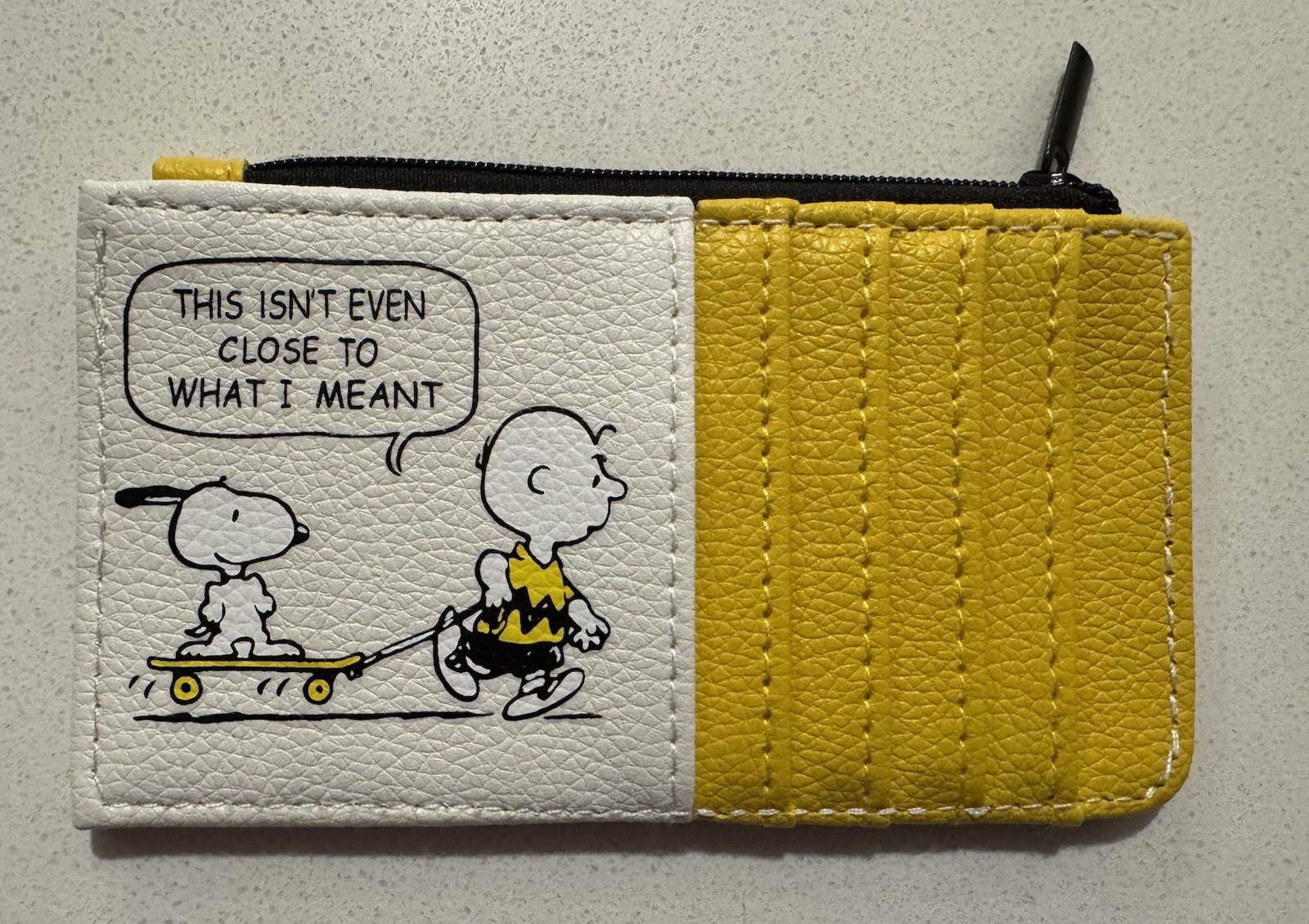 Peanuts Snoopy Zipper Coin Wallet with Card Holders