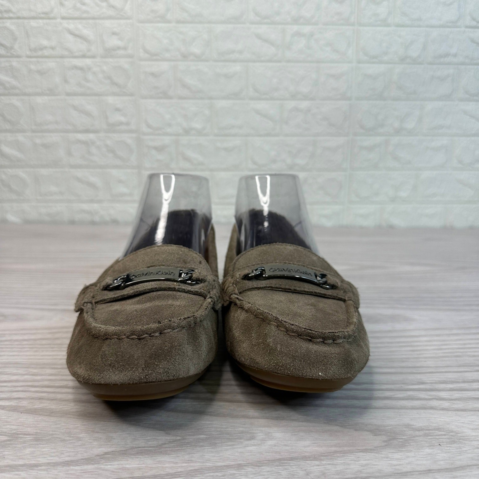Calvin Klein Lunas Suede Loafers Womens US7.5 Taupe Brown Moccasins Flats Casual