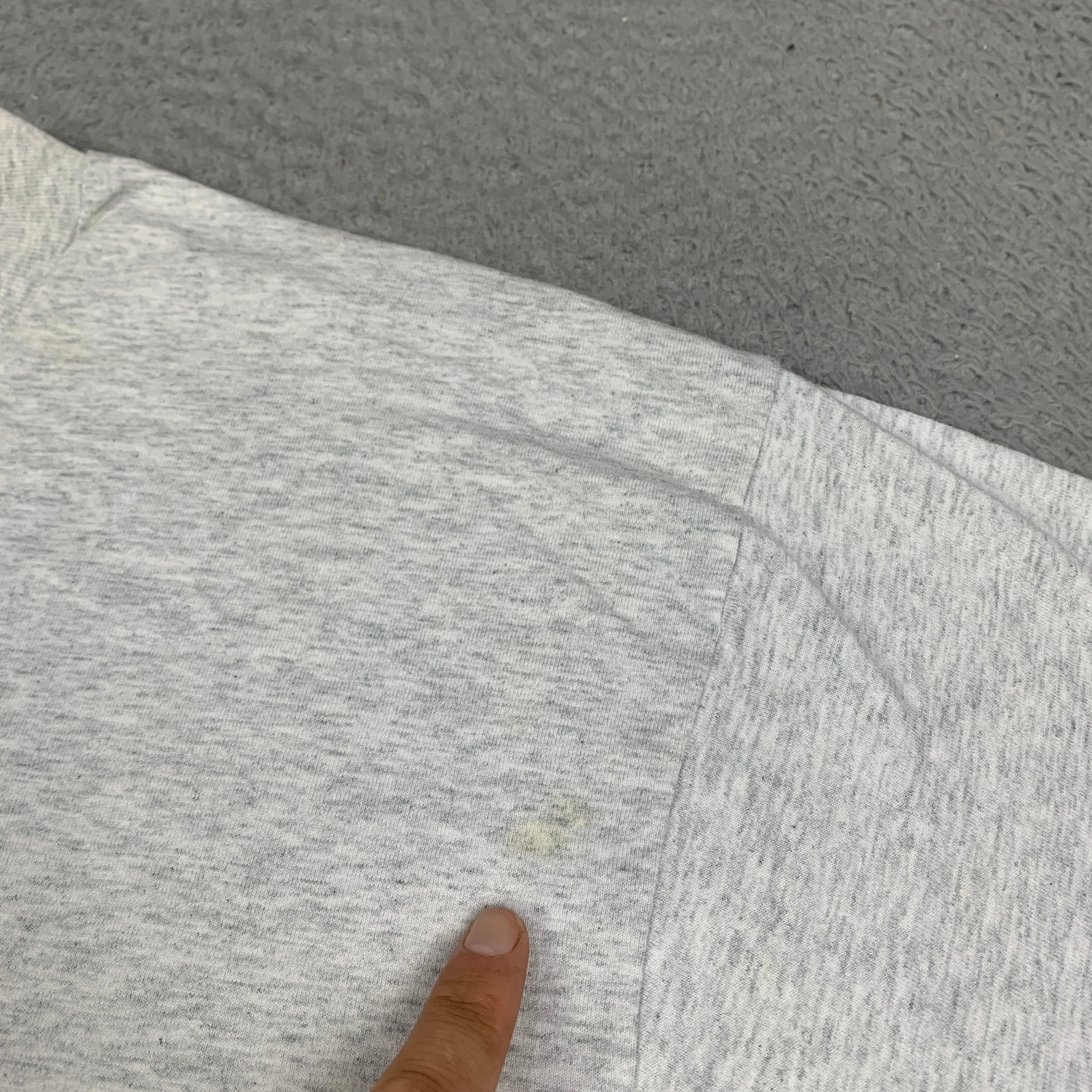 Vintage 90s Fish Art T-Shirt Mens Sz XL Single Stitch Gray Fruit of the Loom